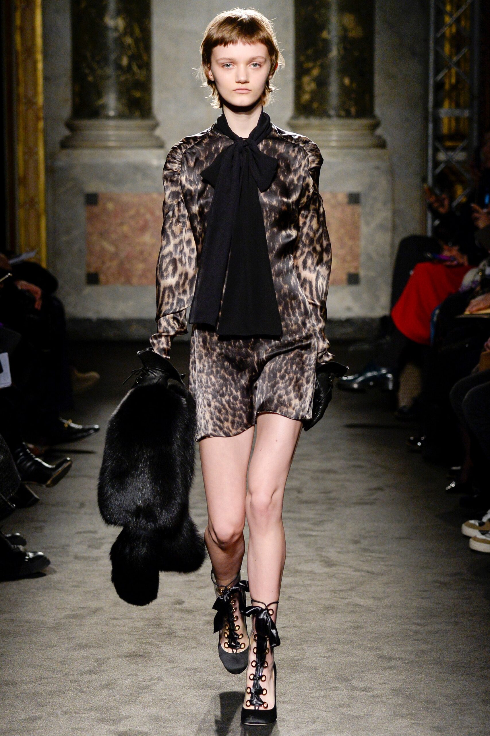 Francesco Scognamiglio F/W 16 Look 28