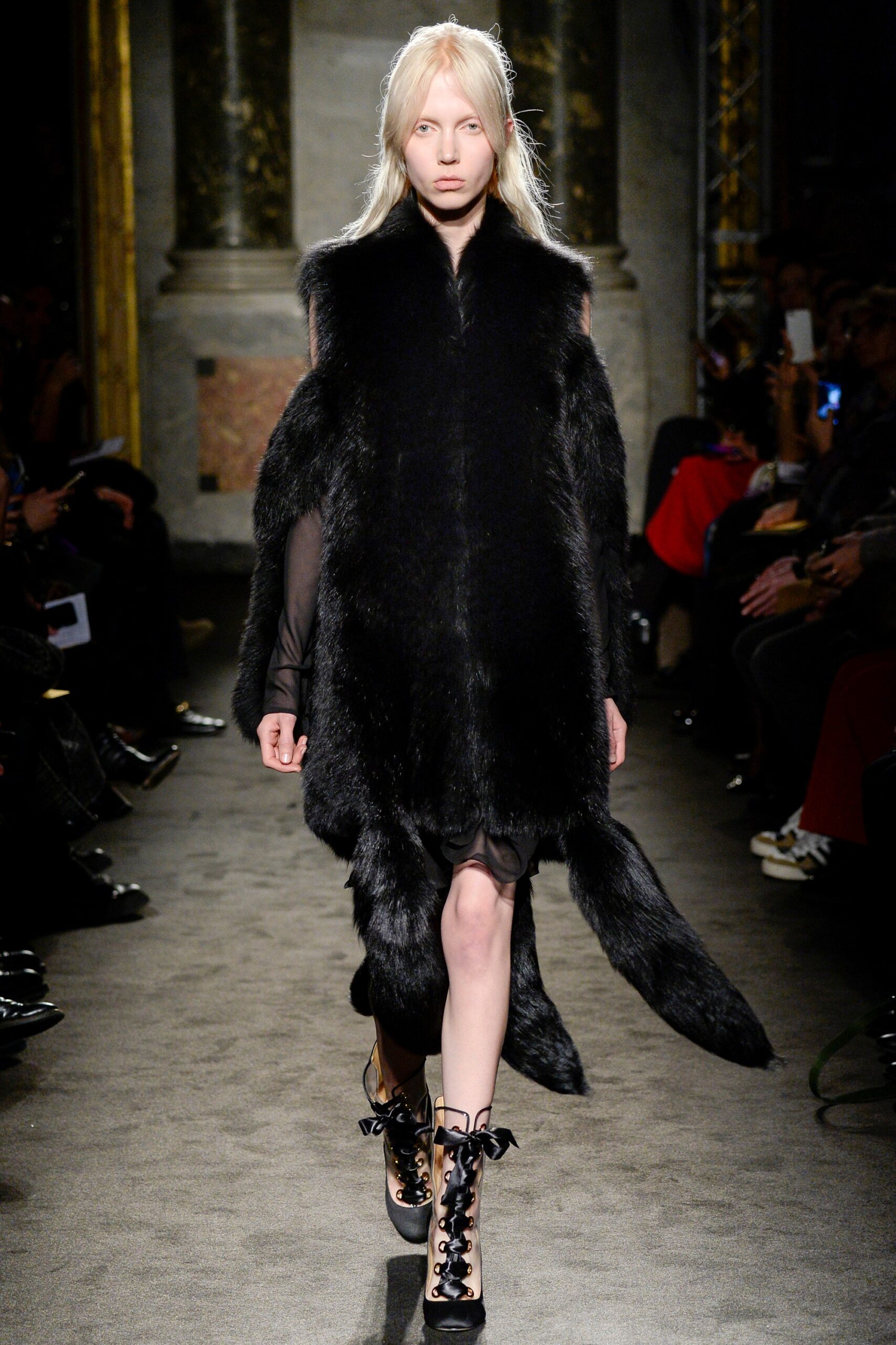 Francesco Scognamiglio F/W 16 Look 29