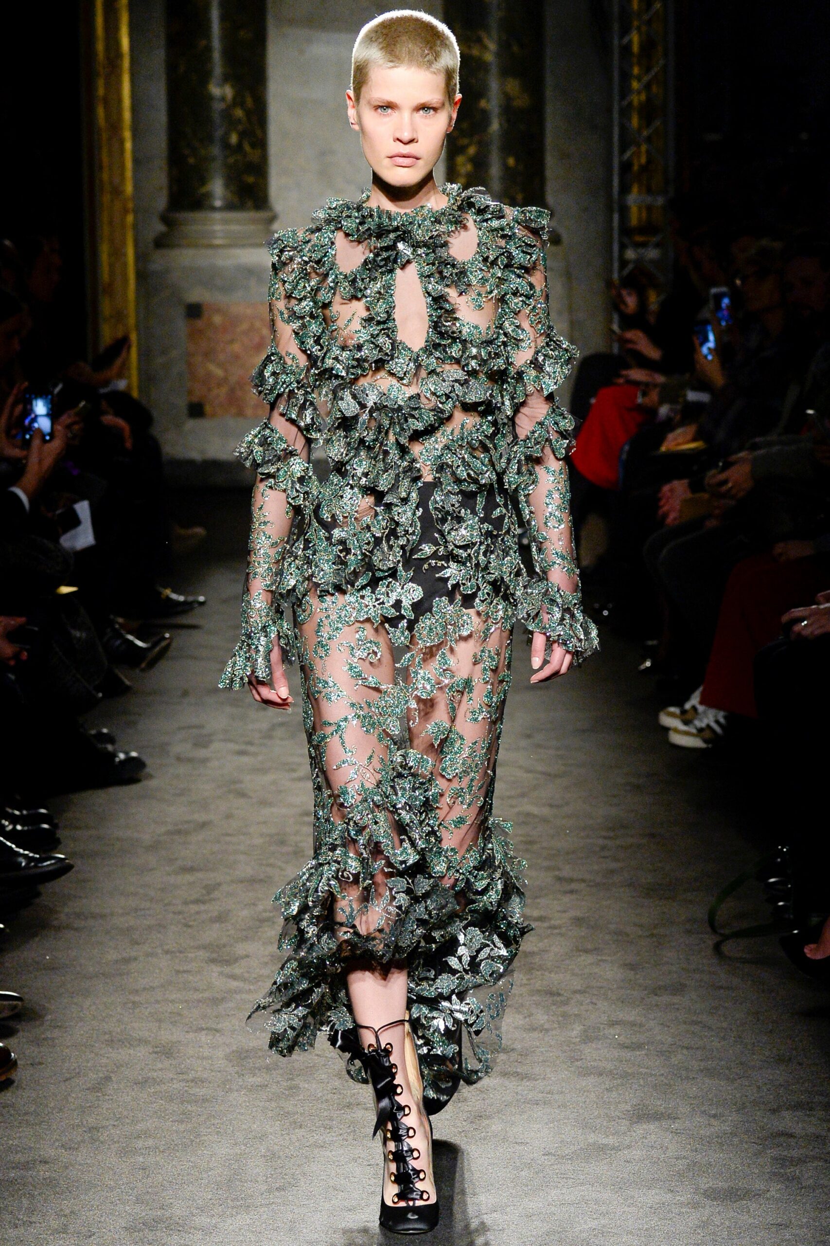 Francesco Scognamiglio F/W 16 Look 31