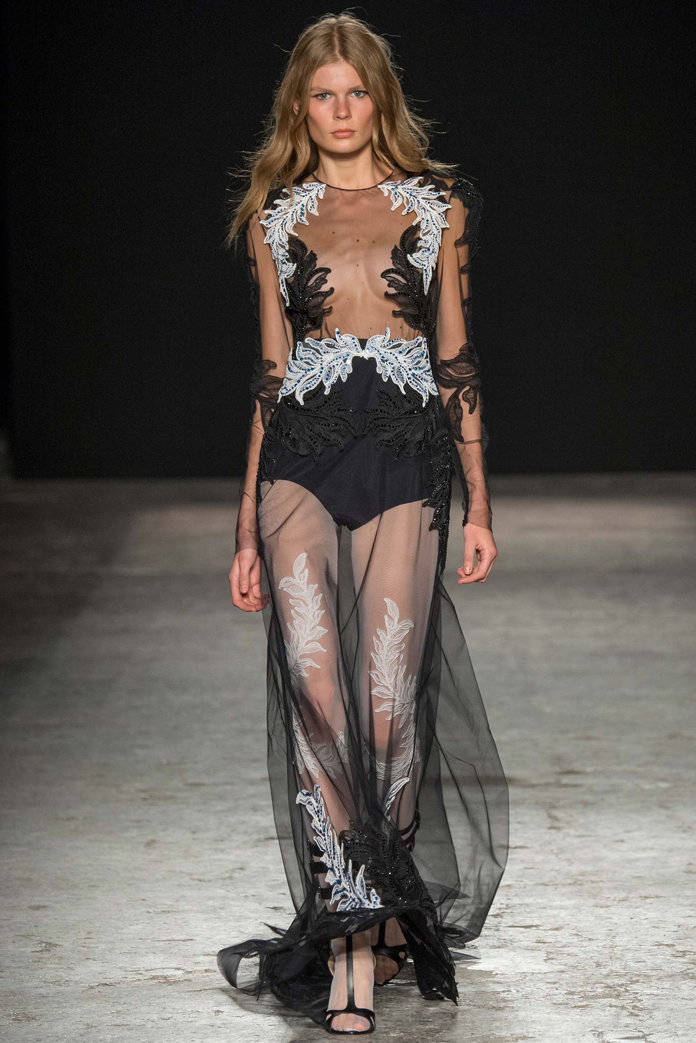 Francesco Scognamiglio S/S 15 Look 30