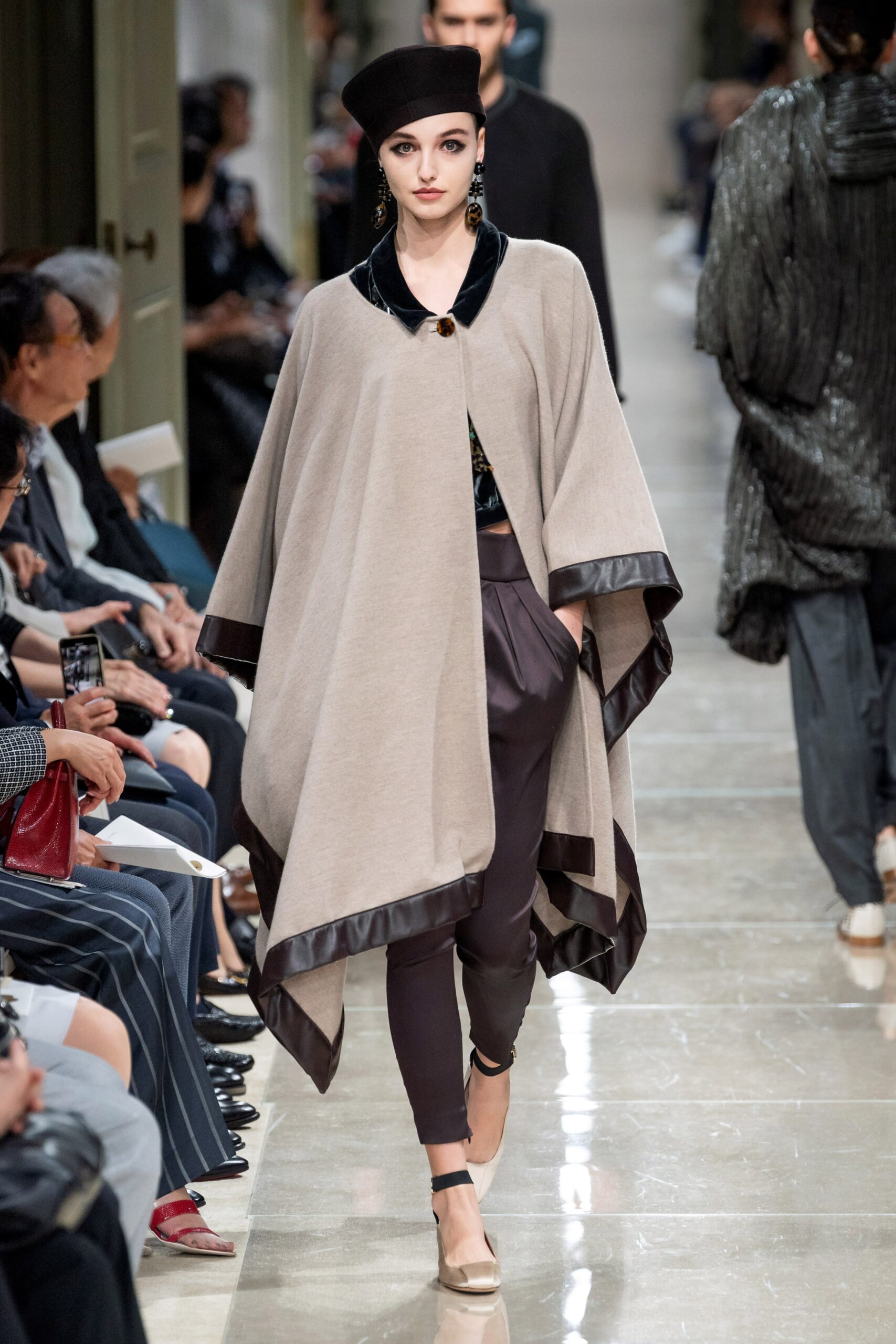 Giorgio Armani Resort 20 Look 2