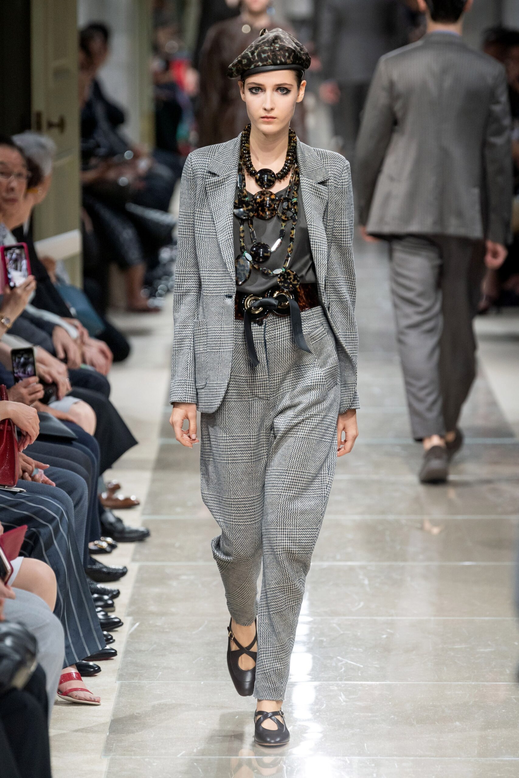 Giorgio Armani Resort 20 Look 11