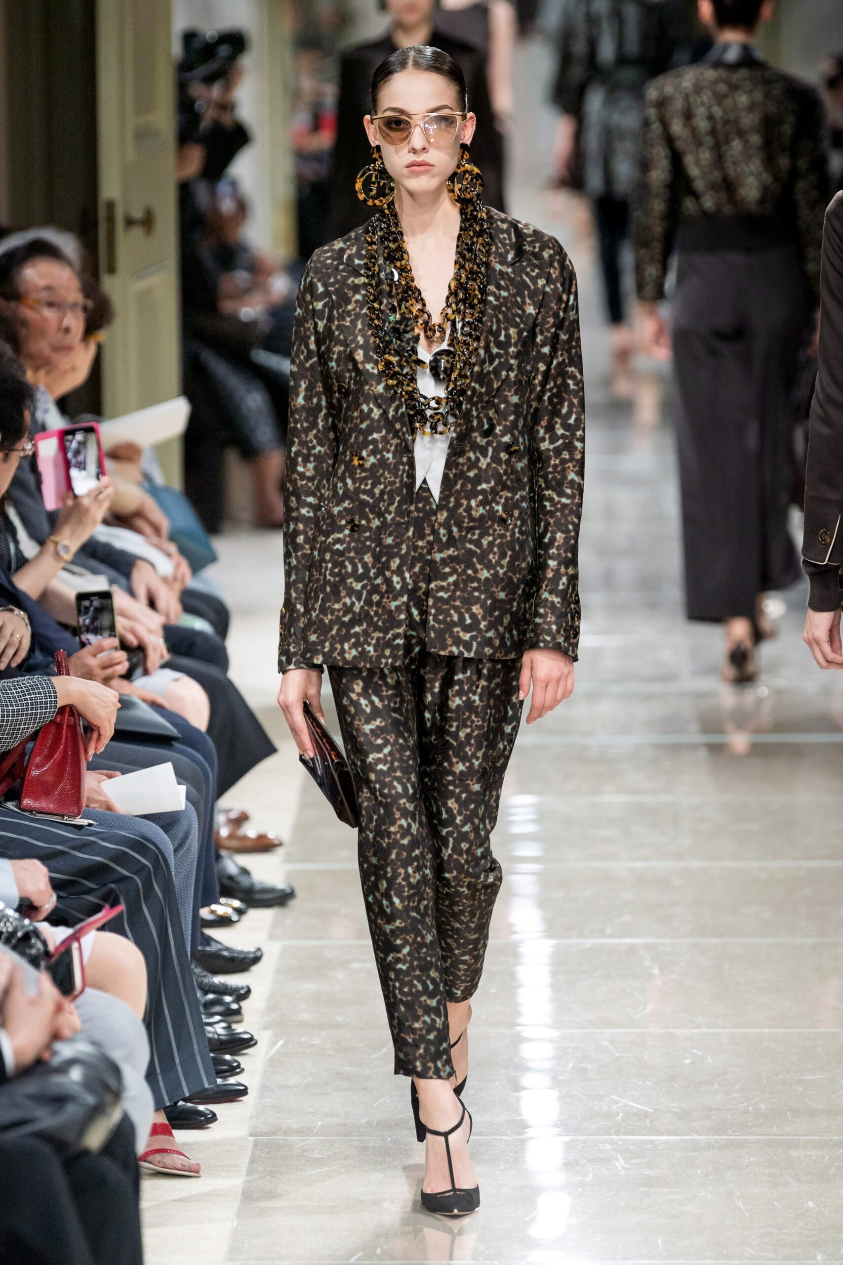 Giorgio Armani Resort 20 Look 18