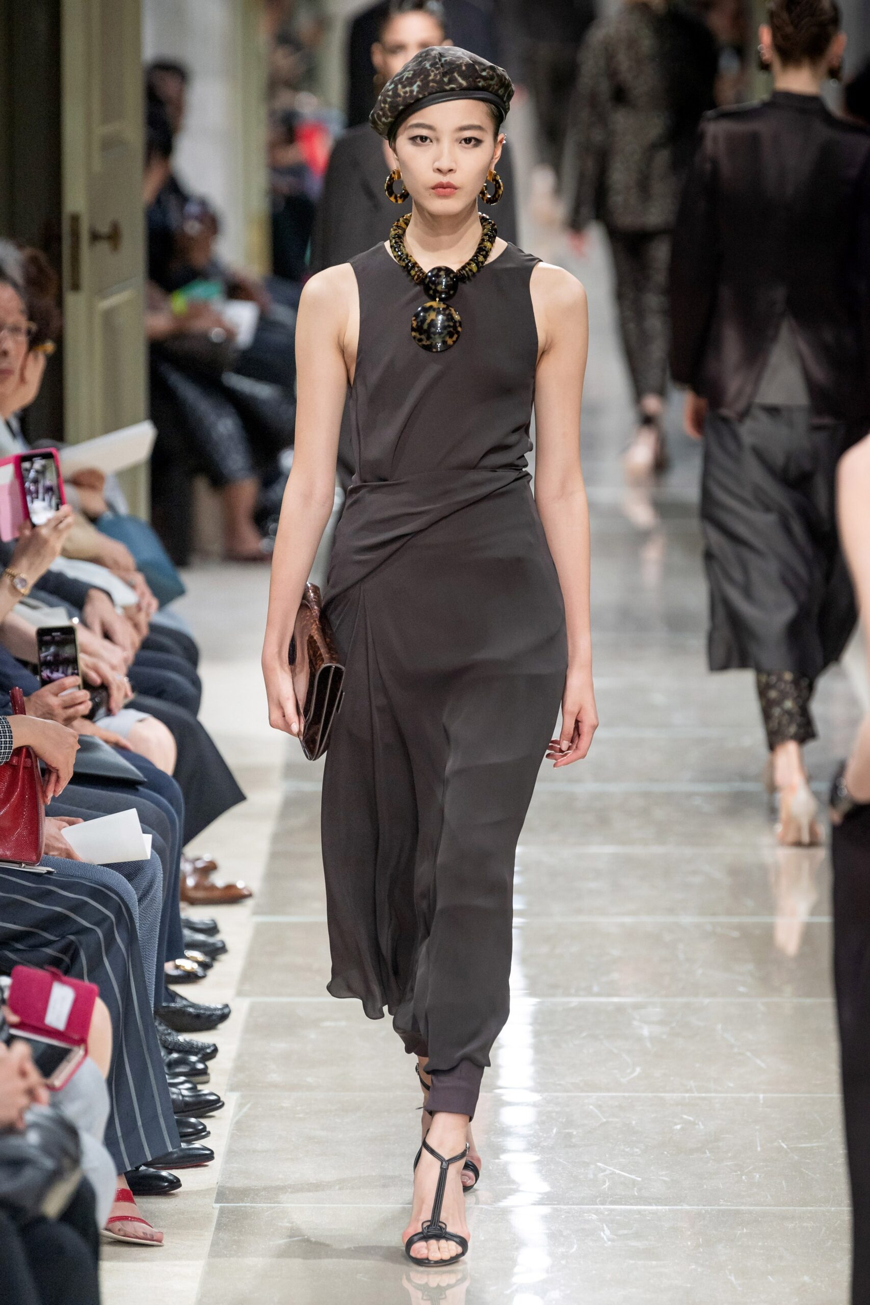Giorgio Armani Resort 20 Look 21