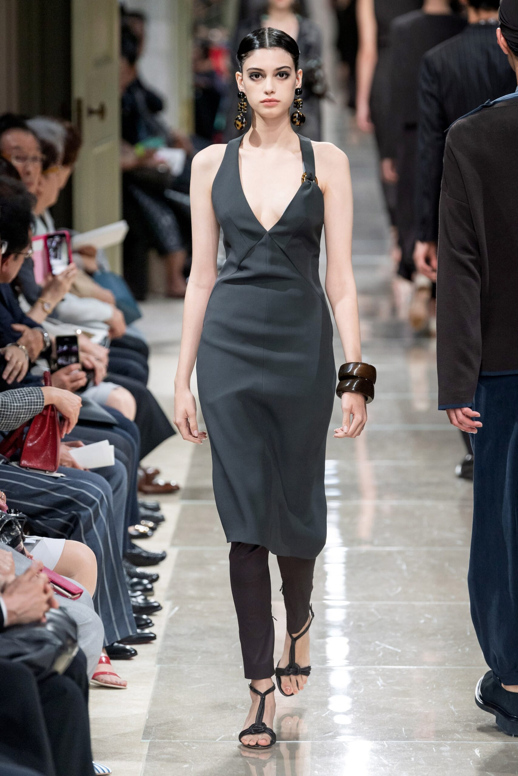 Giorgio Armani Resort 20 Look 24