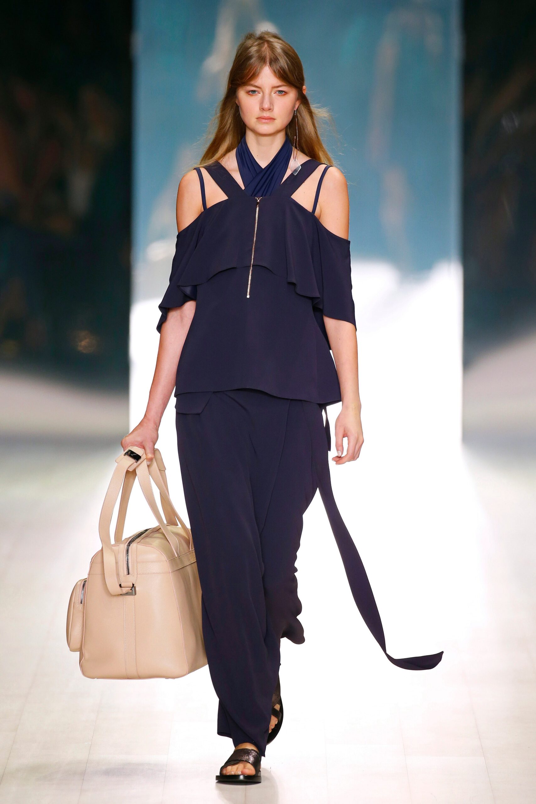 Ginger & Smart Australia Resort 17 Look 16