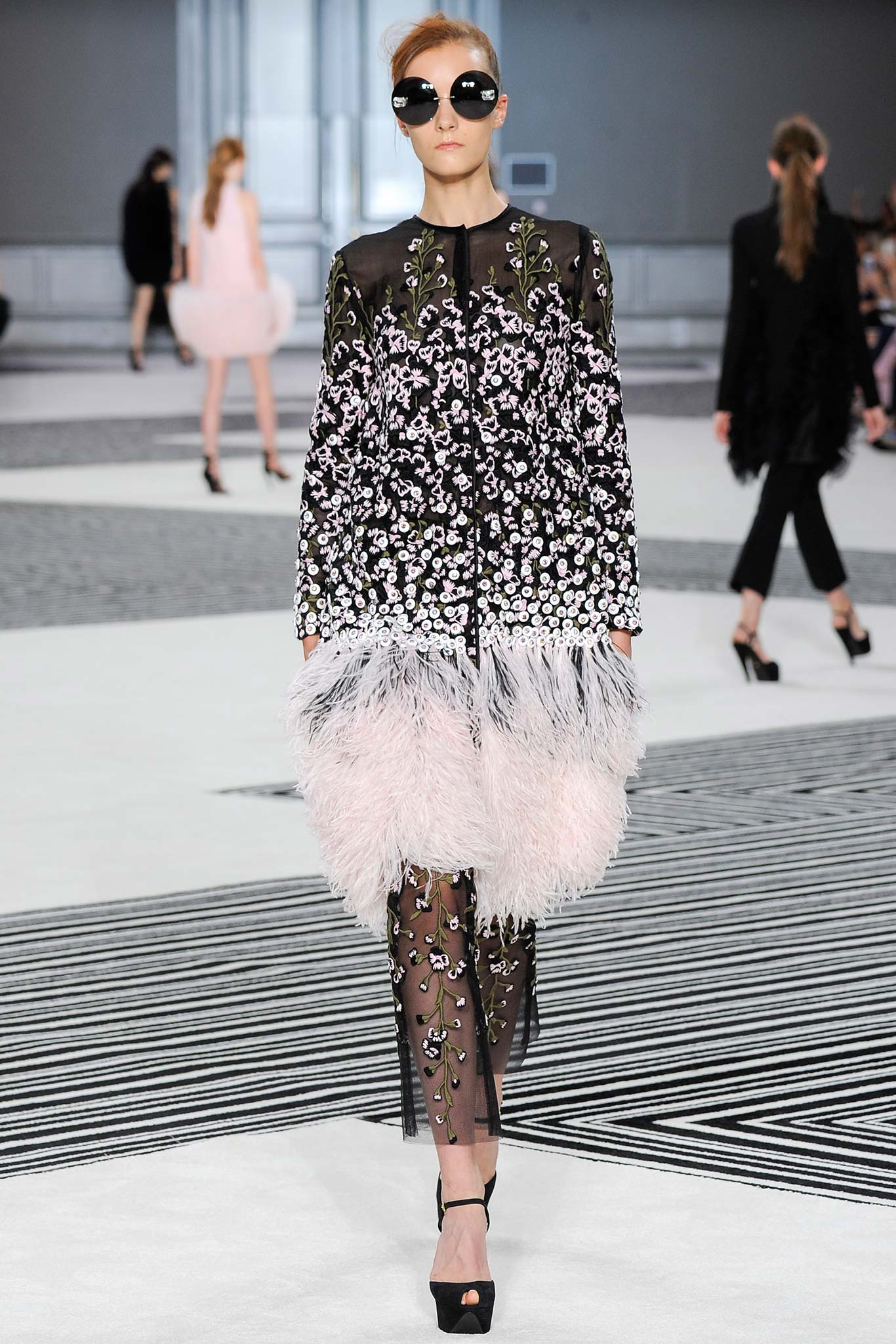 Giambattista Valli F/W 15 Couture Look 5
