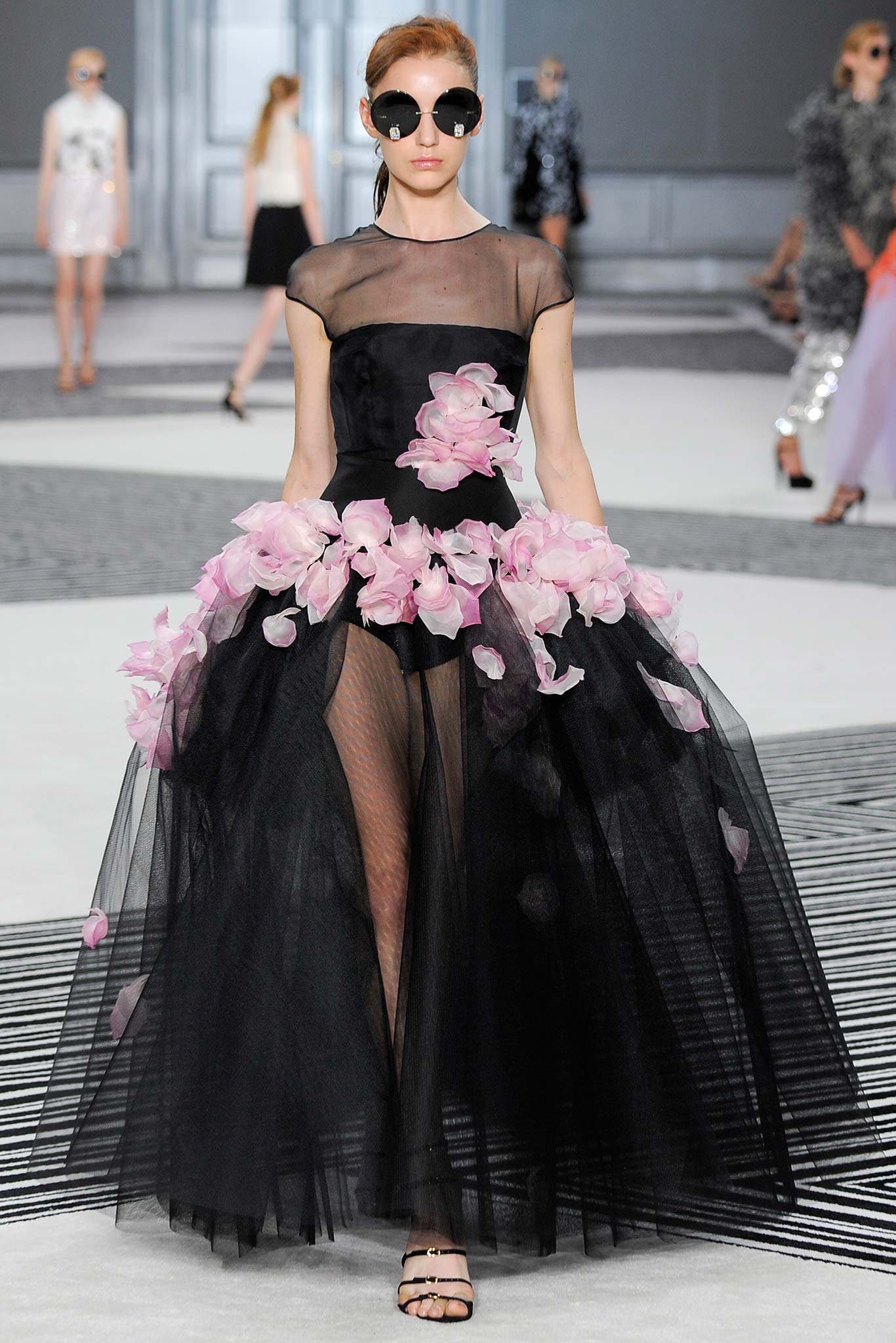 Giambattista Valli F/W 15 Couture Look 20