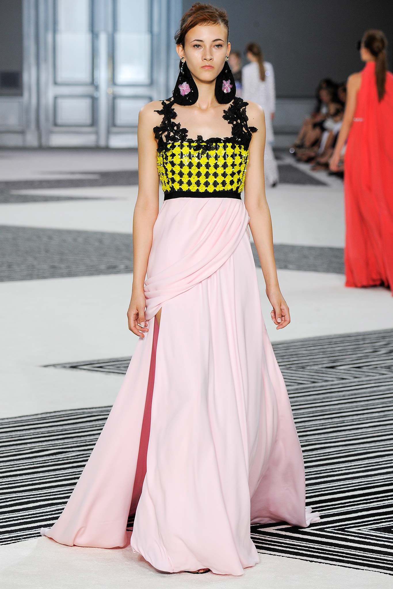 Giambattista Valli F/W 15 Couture Look 29