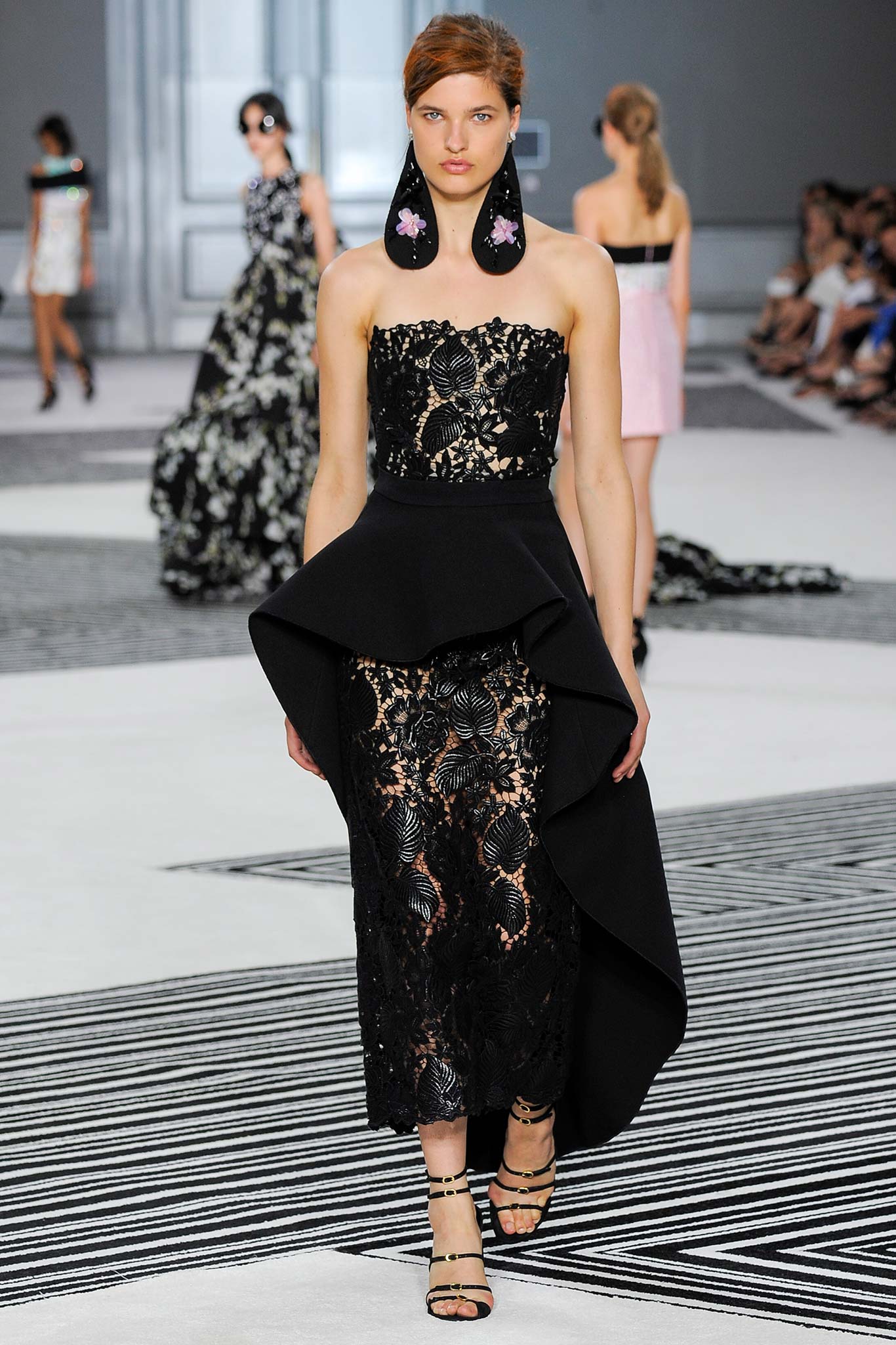 Giambattista Valli F/W 15 Couture Look 34