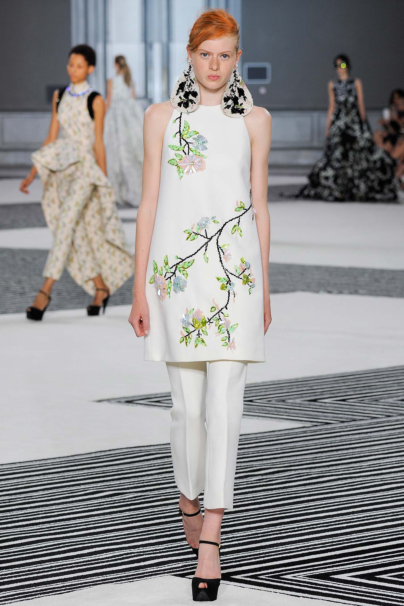 Giambattista Valli F/W 15 Couture Look 38