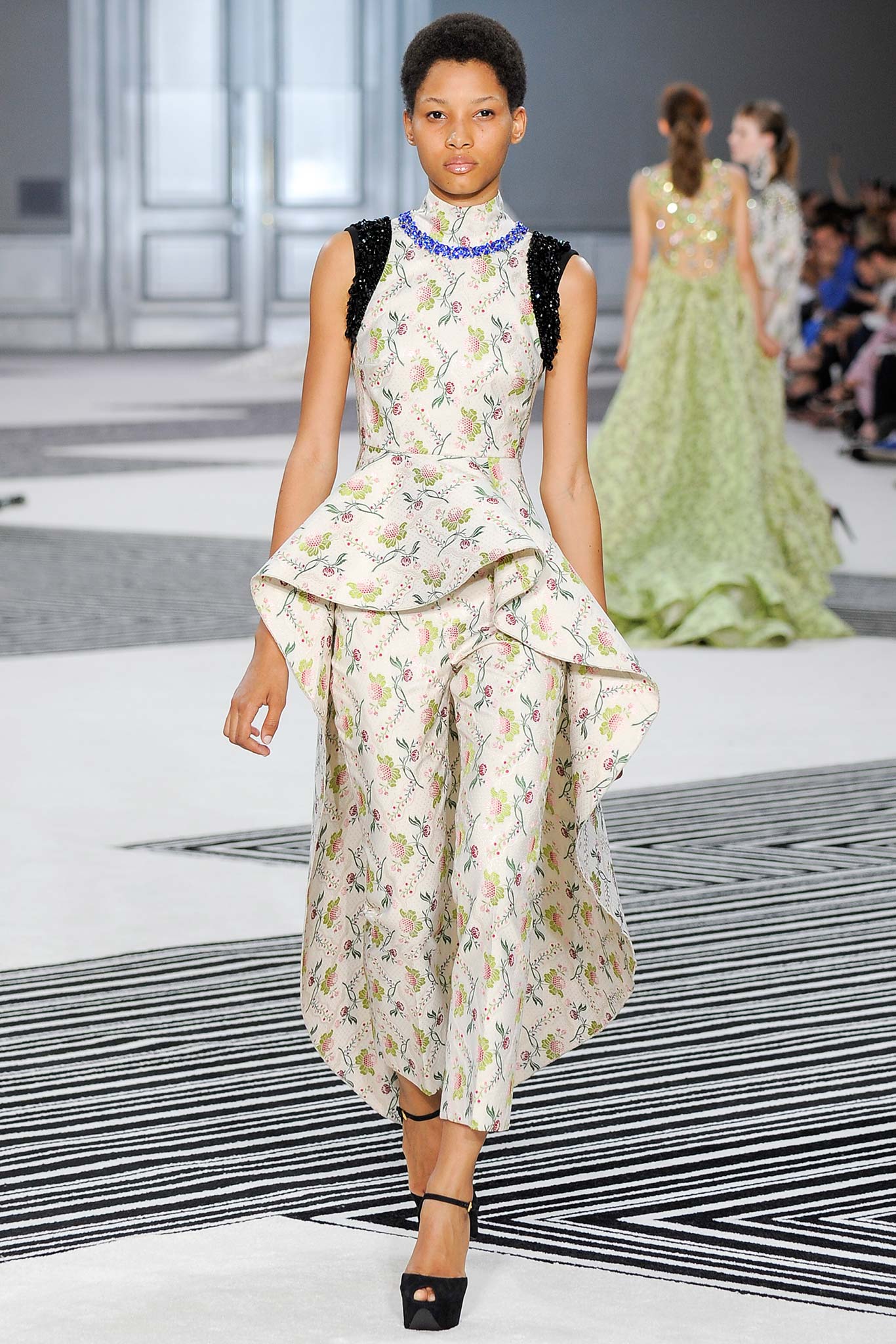 Giambattista Valli F/W 15 Couture Look 39