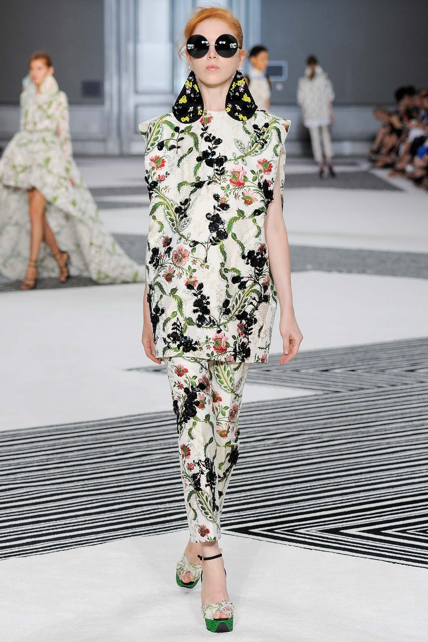 Giambattista Valli F/W 15 Couture Look 43