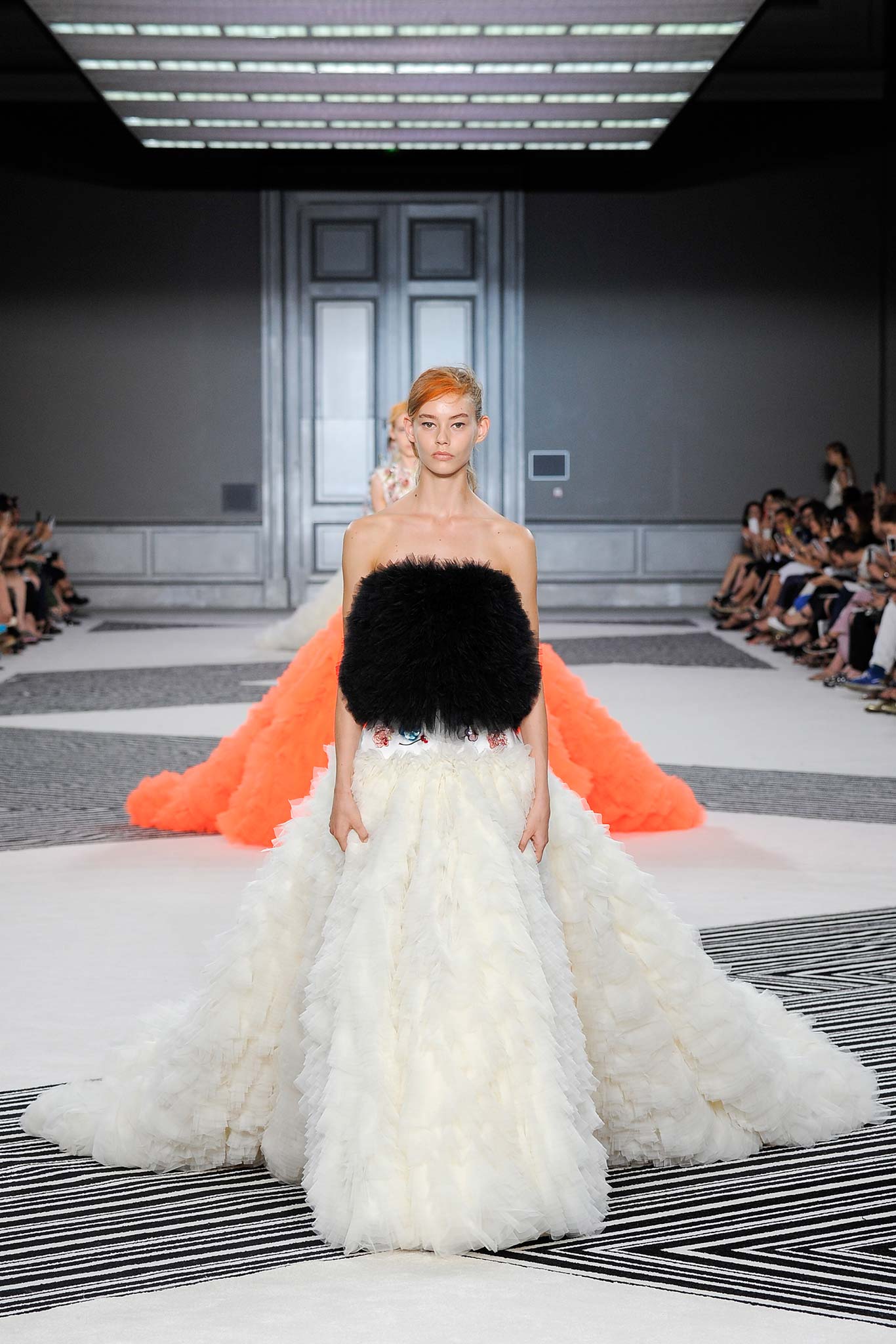 Giambattista Valli F/W 15 Couture Look 46