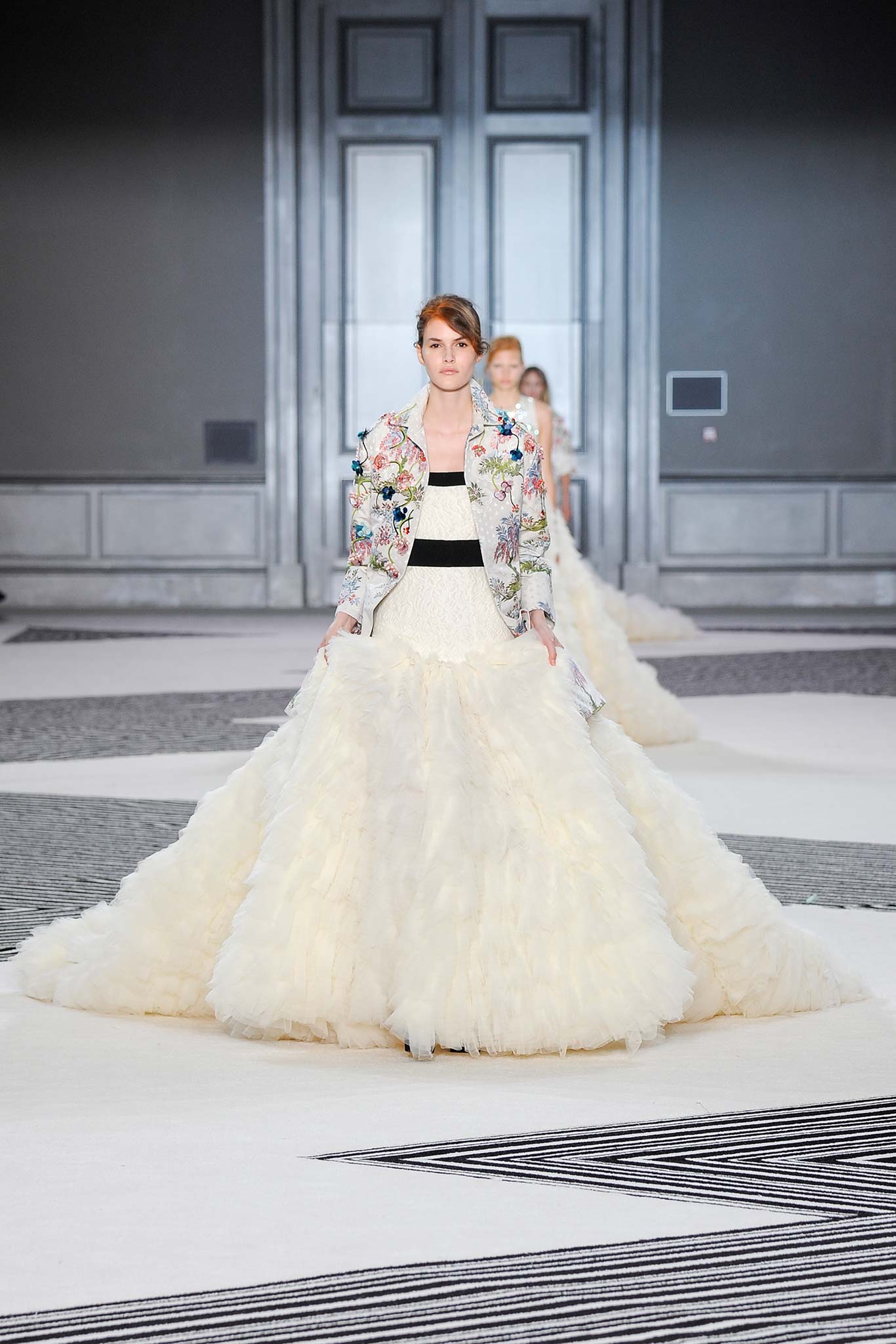Giambattista Valli F/W 15 Couture Look 48