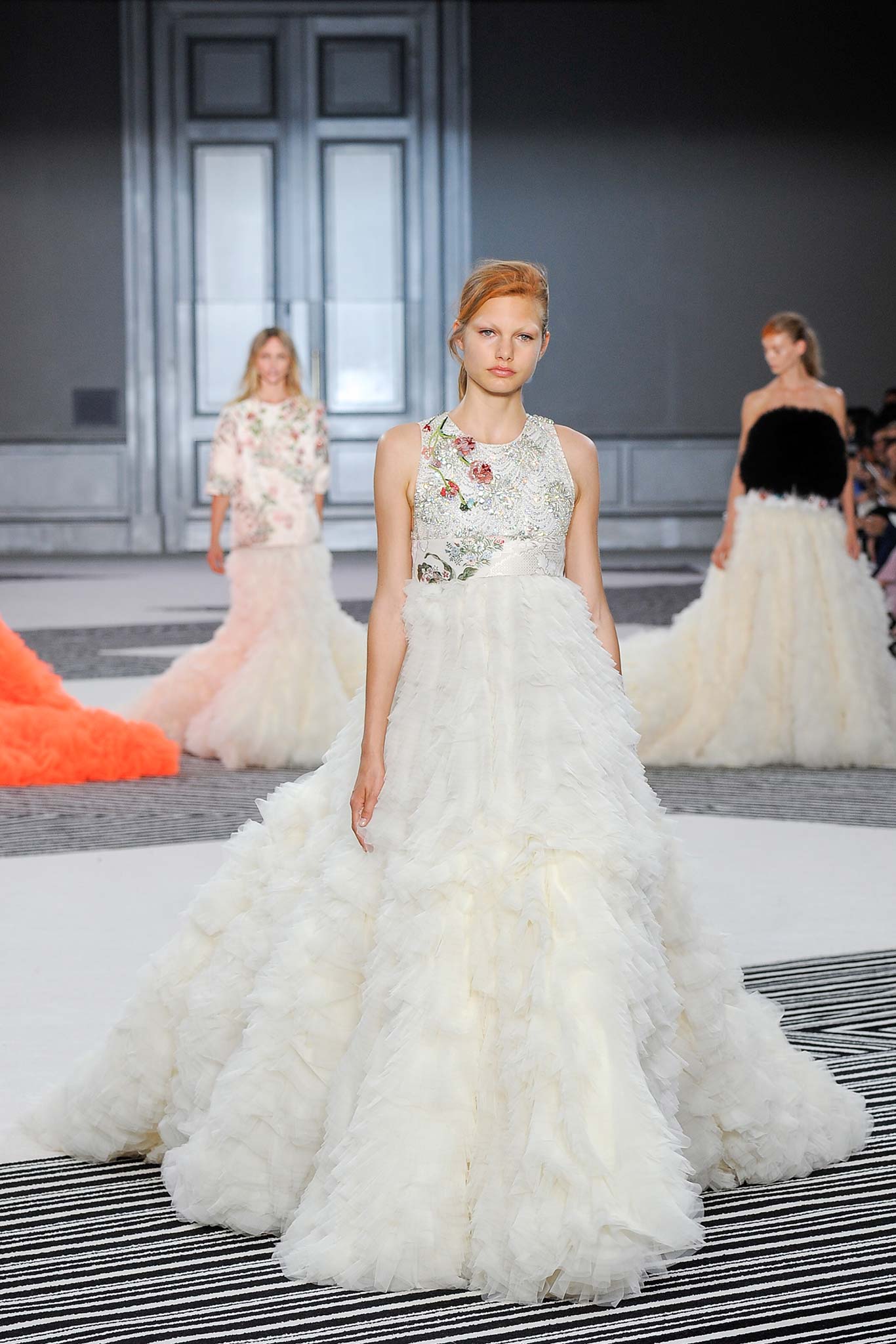 Giambattista Valli F/W 15 Couture Look 49