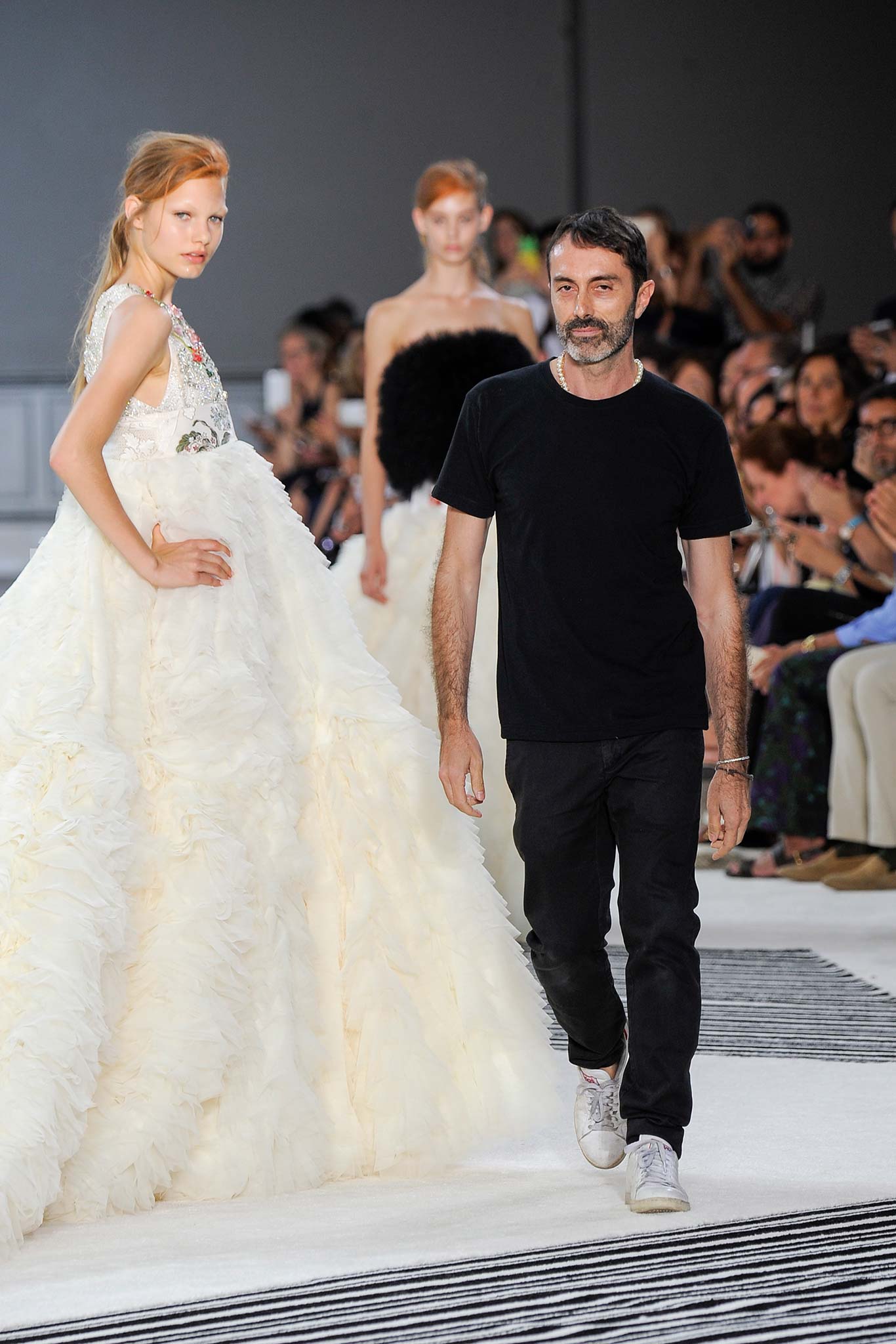 Giambattista Valli F/W 15 Couture Look 51