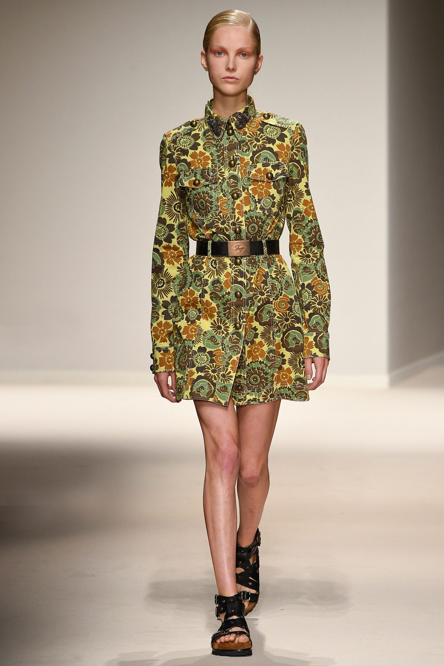 Fay S/S 17 Look 9