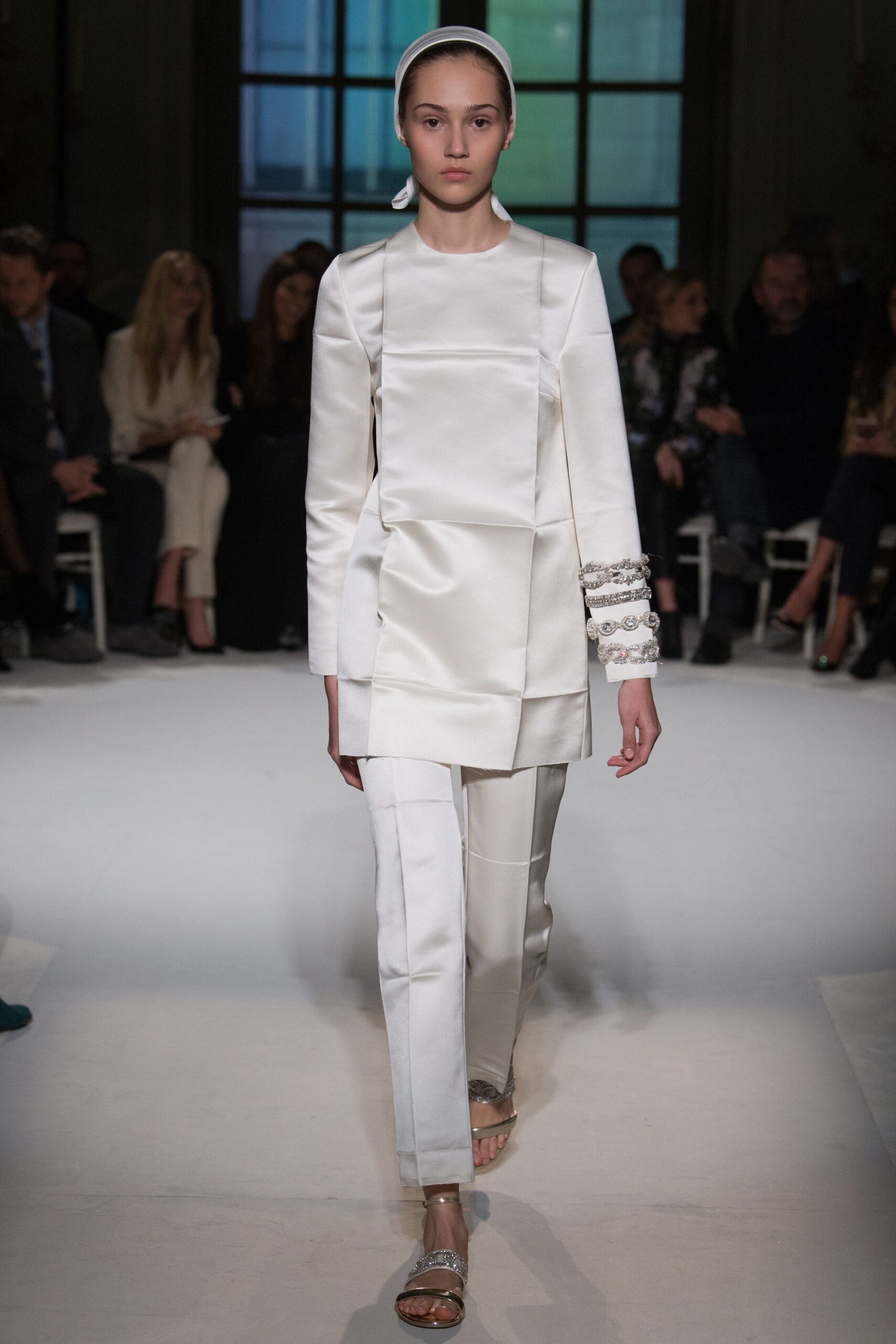 Giambattista Valli S/S 17 Couture Look 2