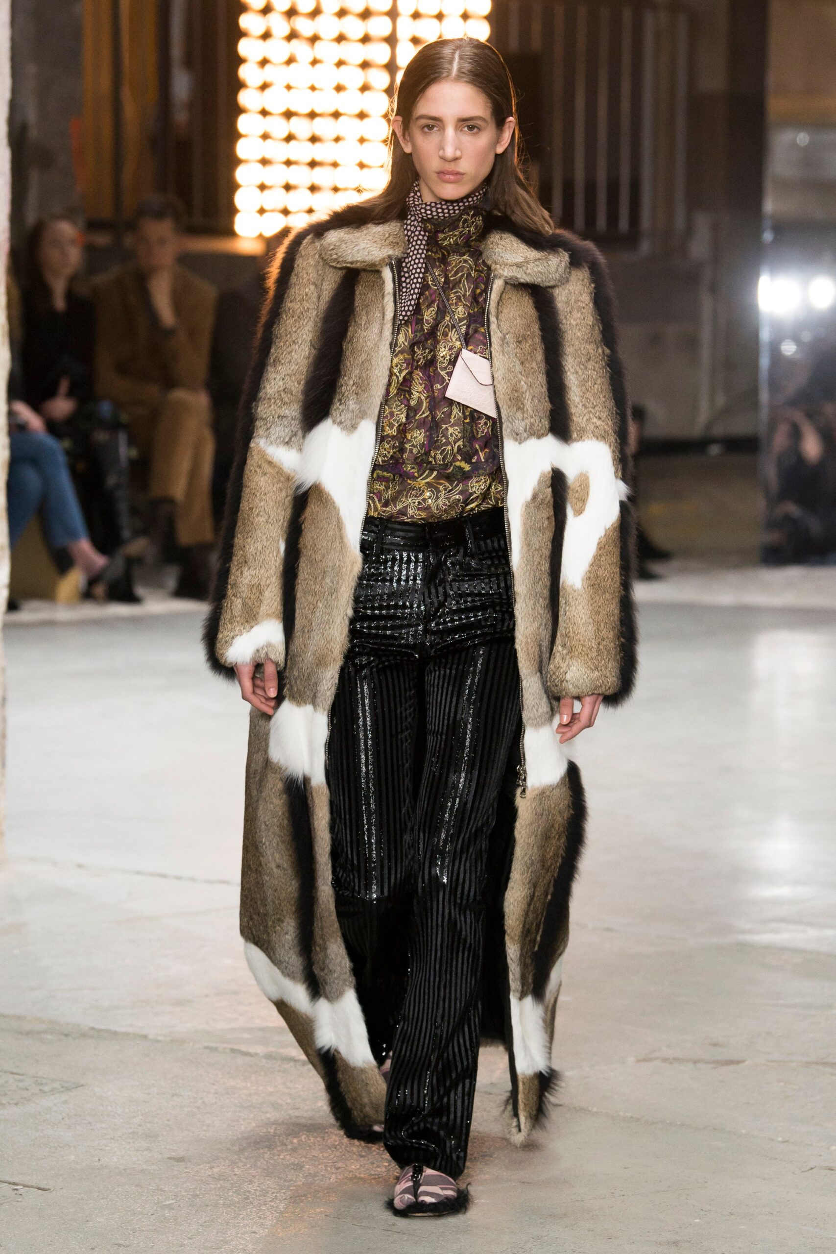 Giambattista Valli F/W 18 Look 9