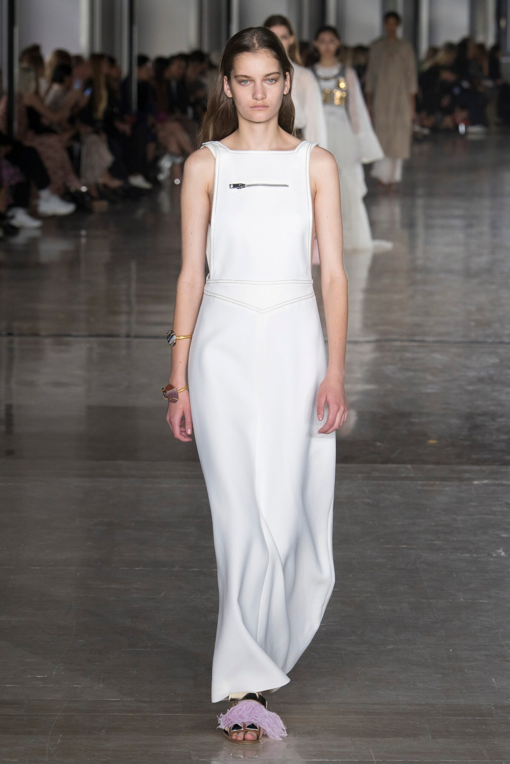 Giambattista Valli S/S 19 Look 9