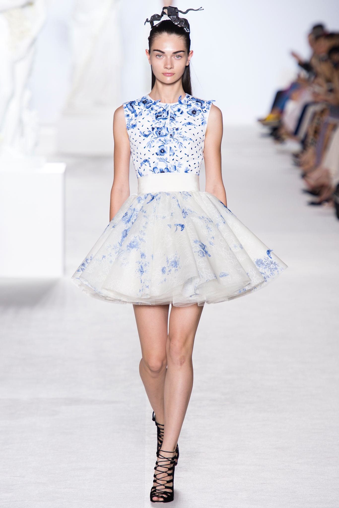 Giambattista Valli F/W 13 Couture Look 14