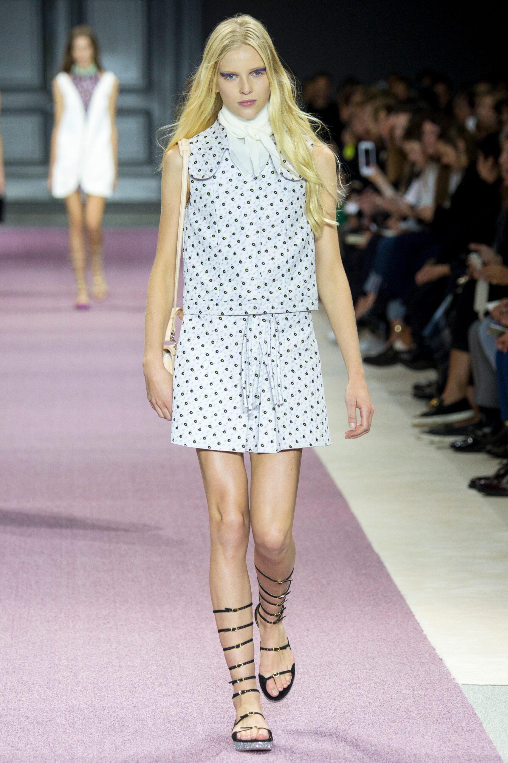 Giambattista Valli S/S 16 Look 14