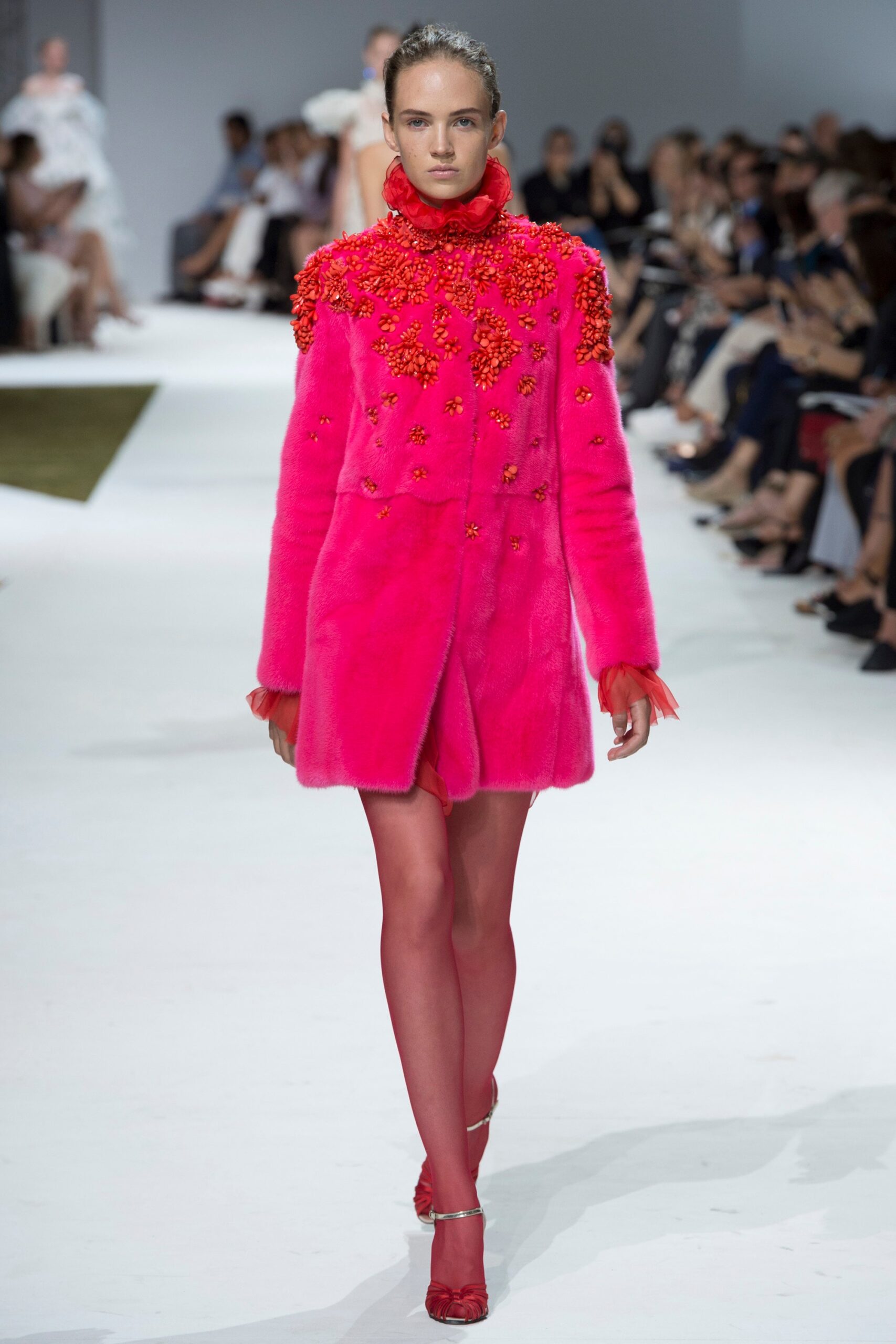 Giambattista Valli F/W 16 Couture Look 10