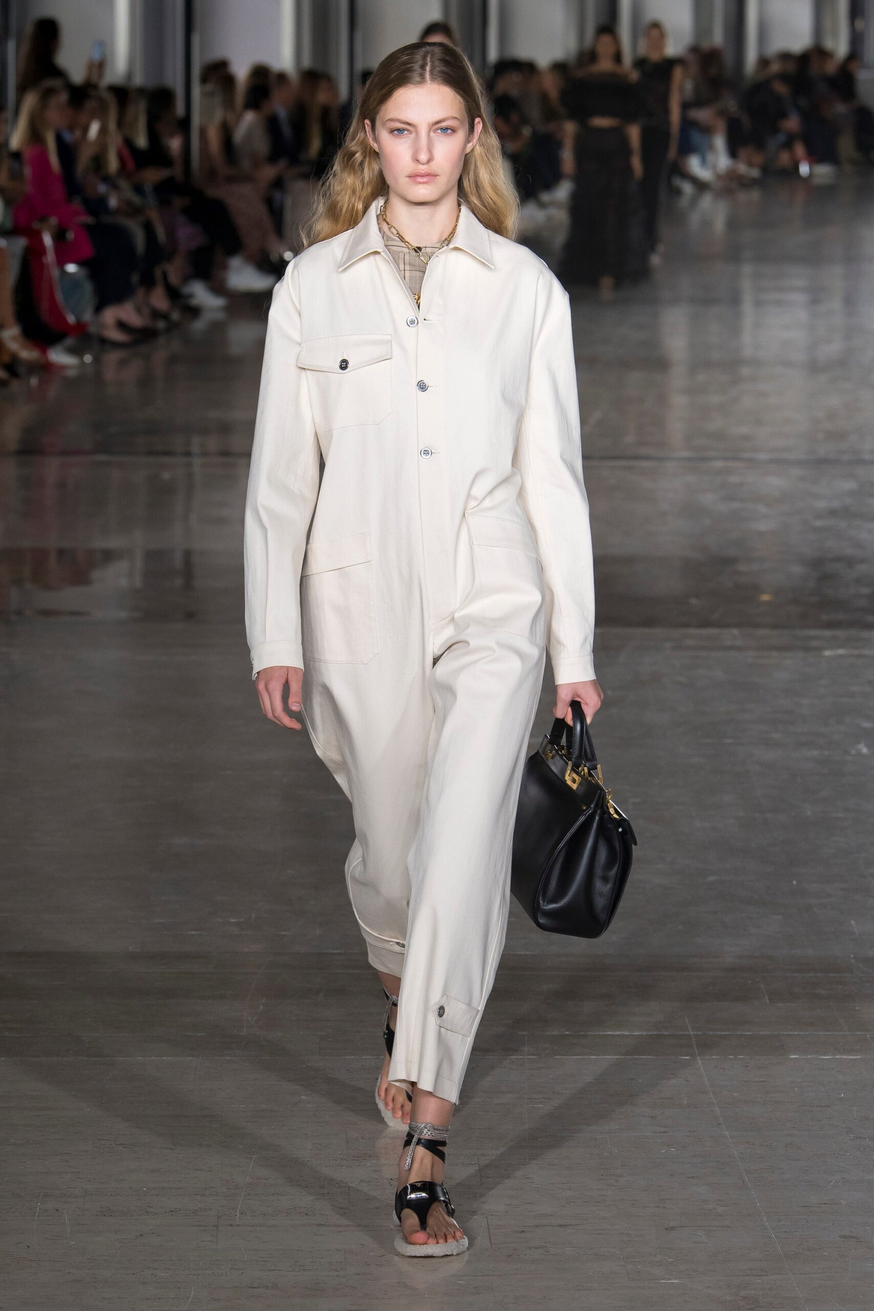 Giambattista Valli S/S 19 Look 13