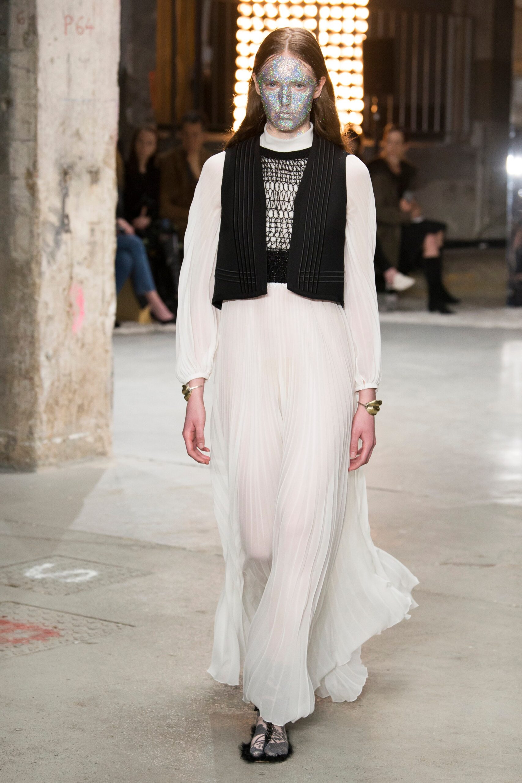 Giambattista Valli F/W 18 Look 15