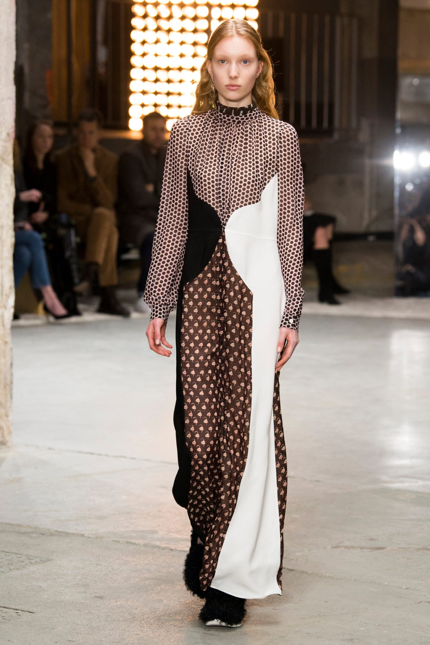 Giambattista Valli F/W 18 Look 17