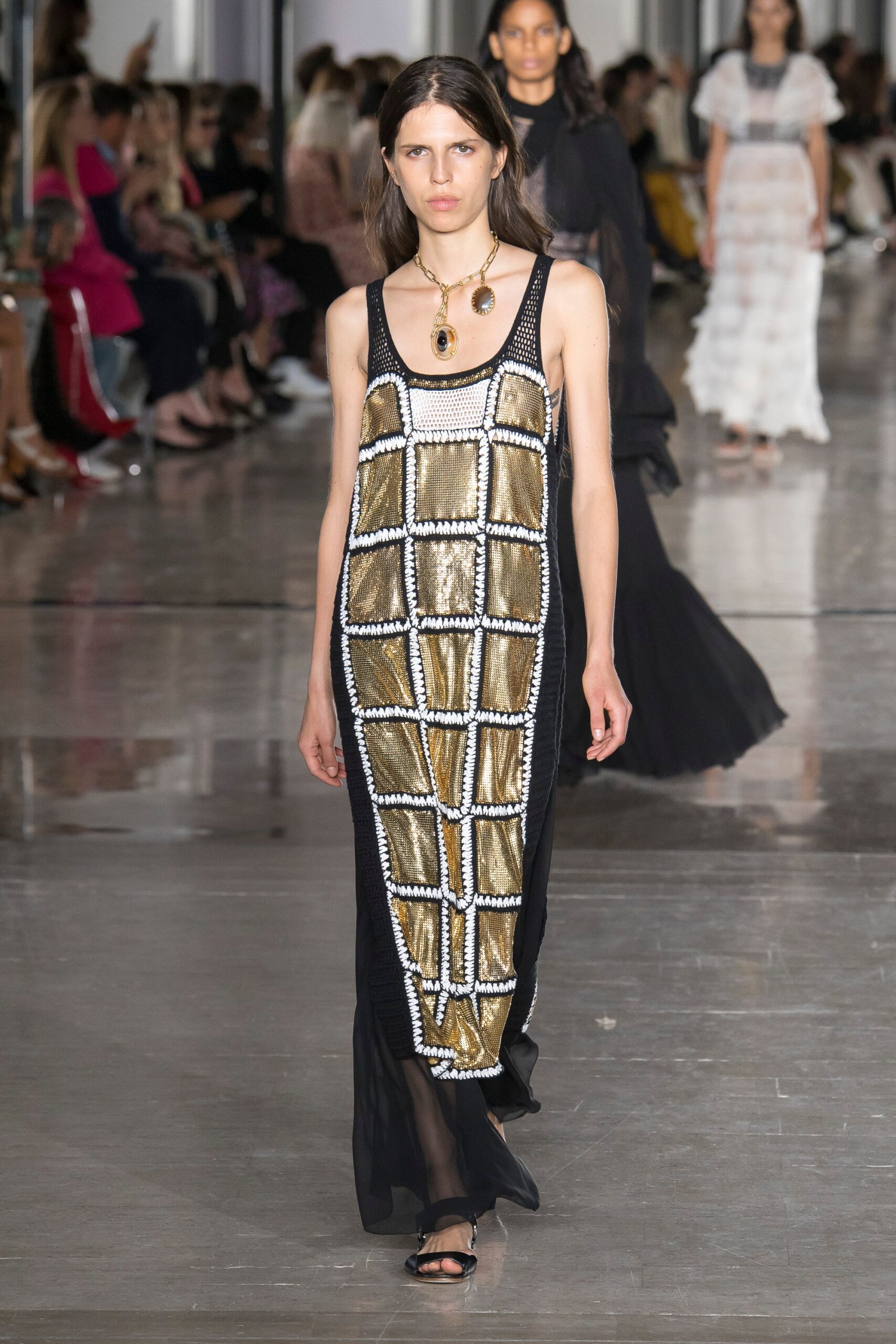 Giambattista Valli S/S 19 Look 17