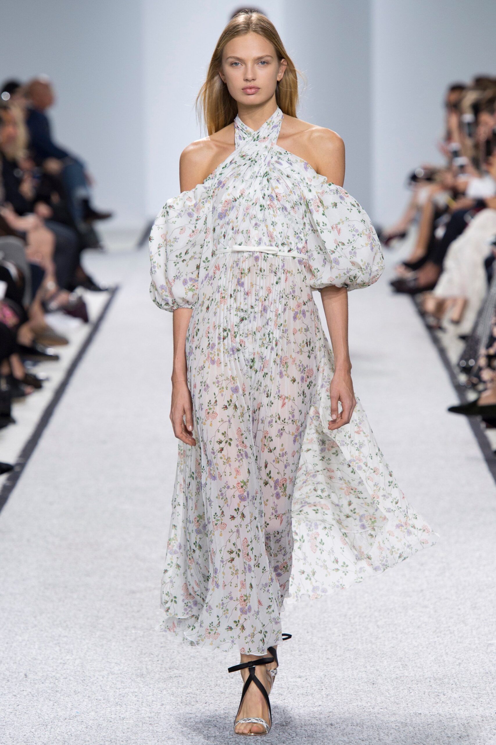 Giambattista Valli S/S 17 Look 14