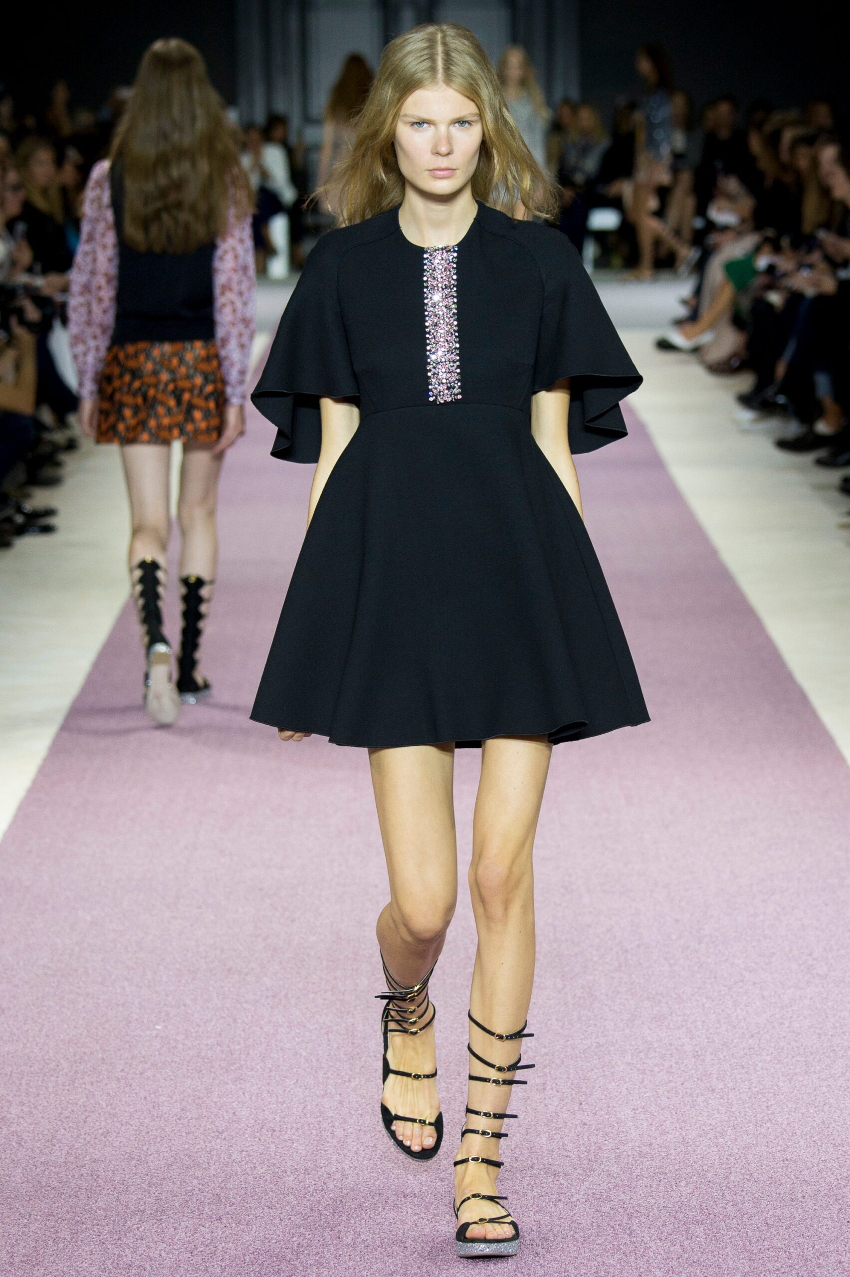 Giambattista Valli S/S 16 Look 26