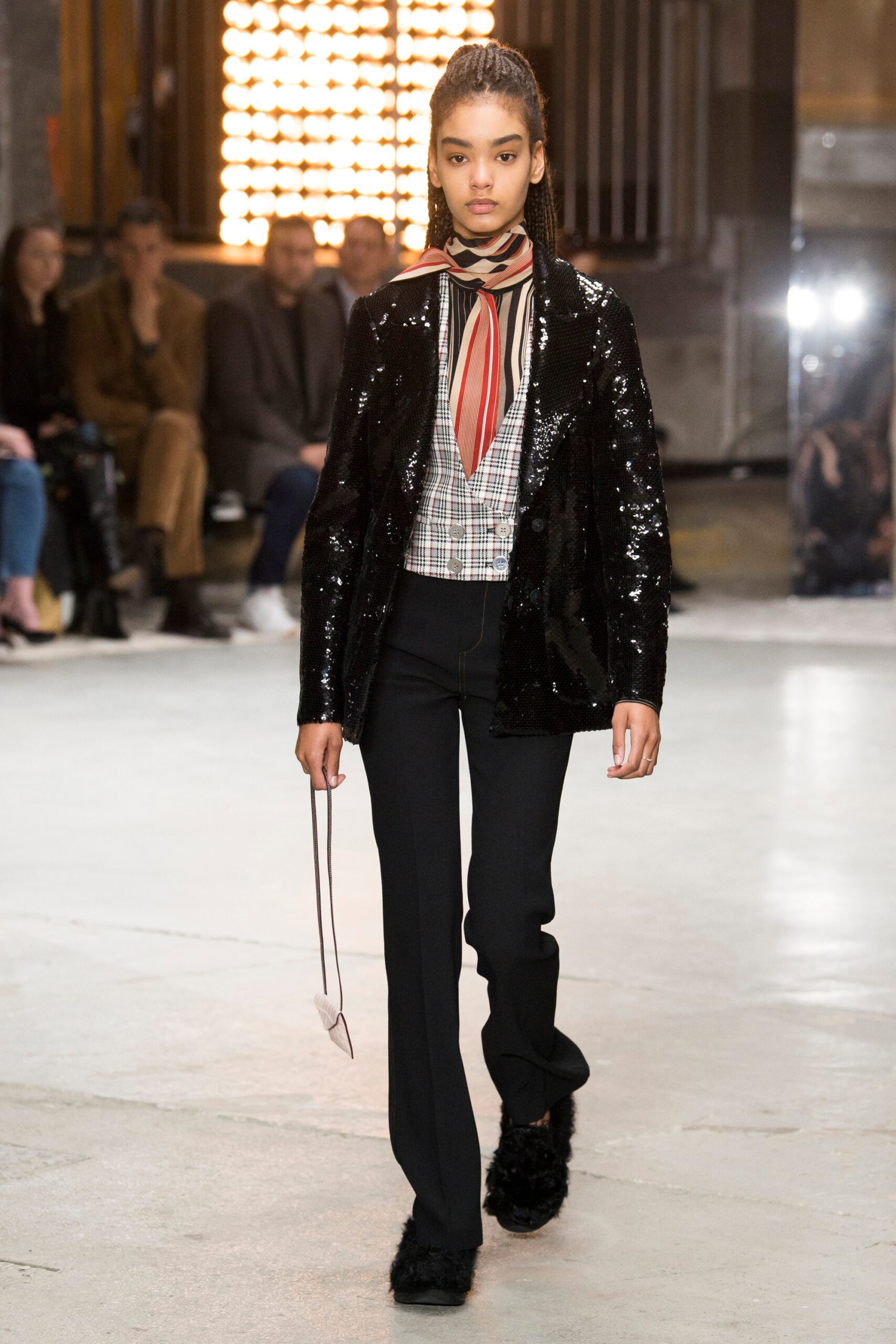 Giambattista Valli F/W 18 Look 30