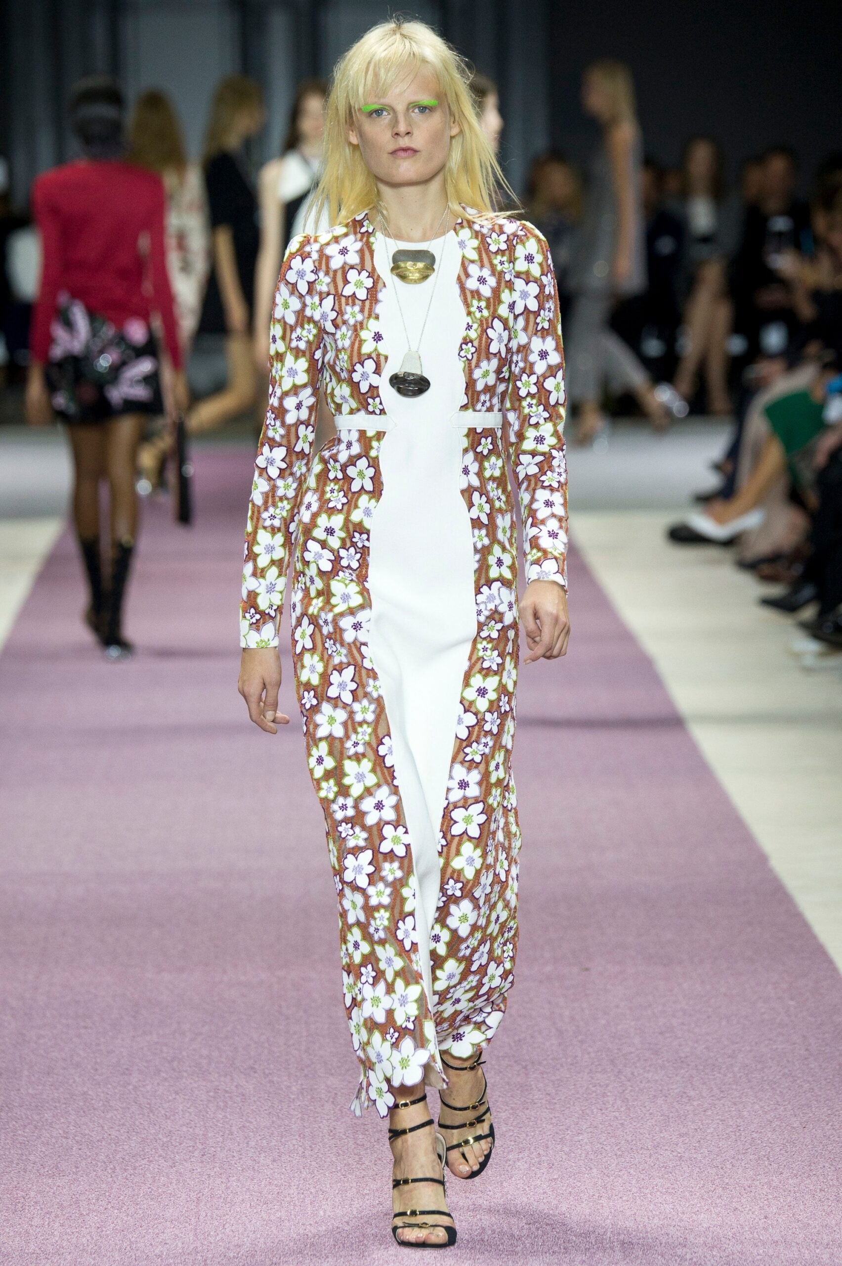 Giambattista Valli S/S 16 Look 29