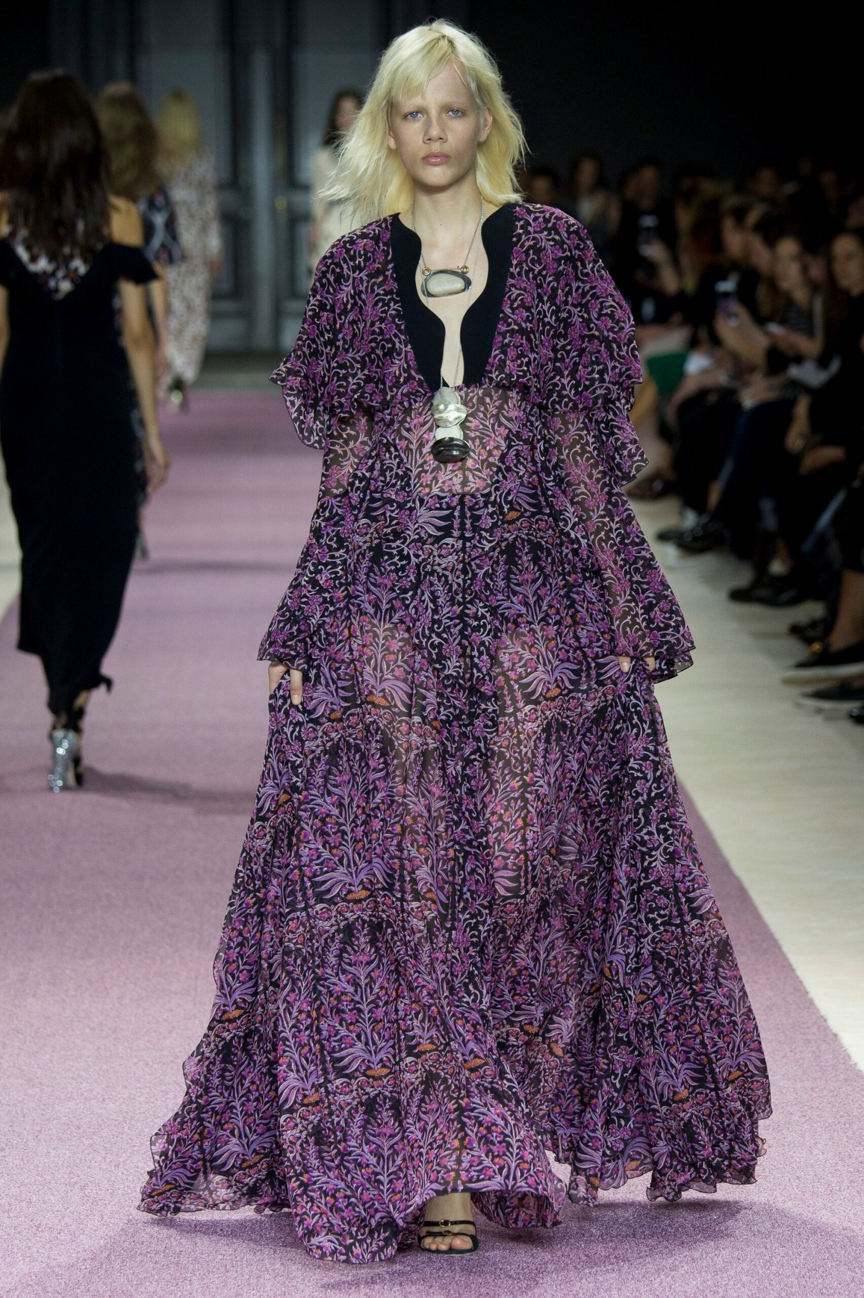 Giambattista Valli S/S 16 Look 34
