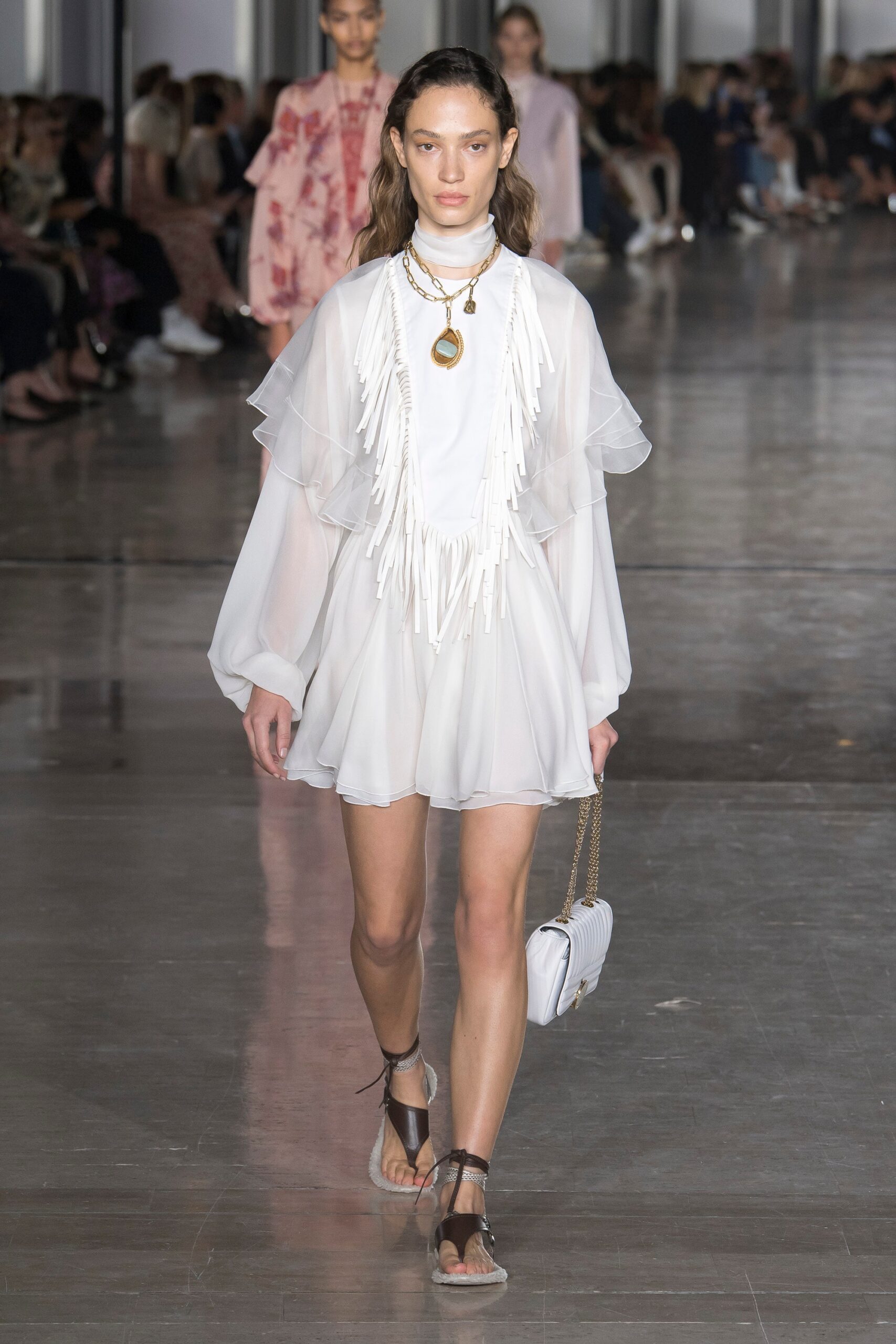 Giambattista Valli S/S 19 Look 35