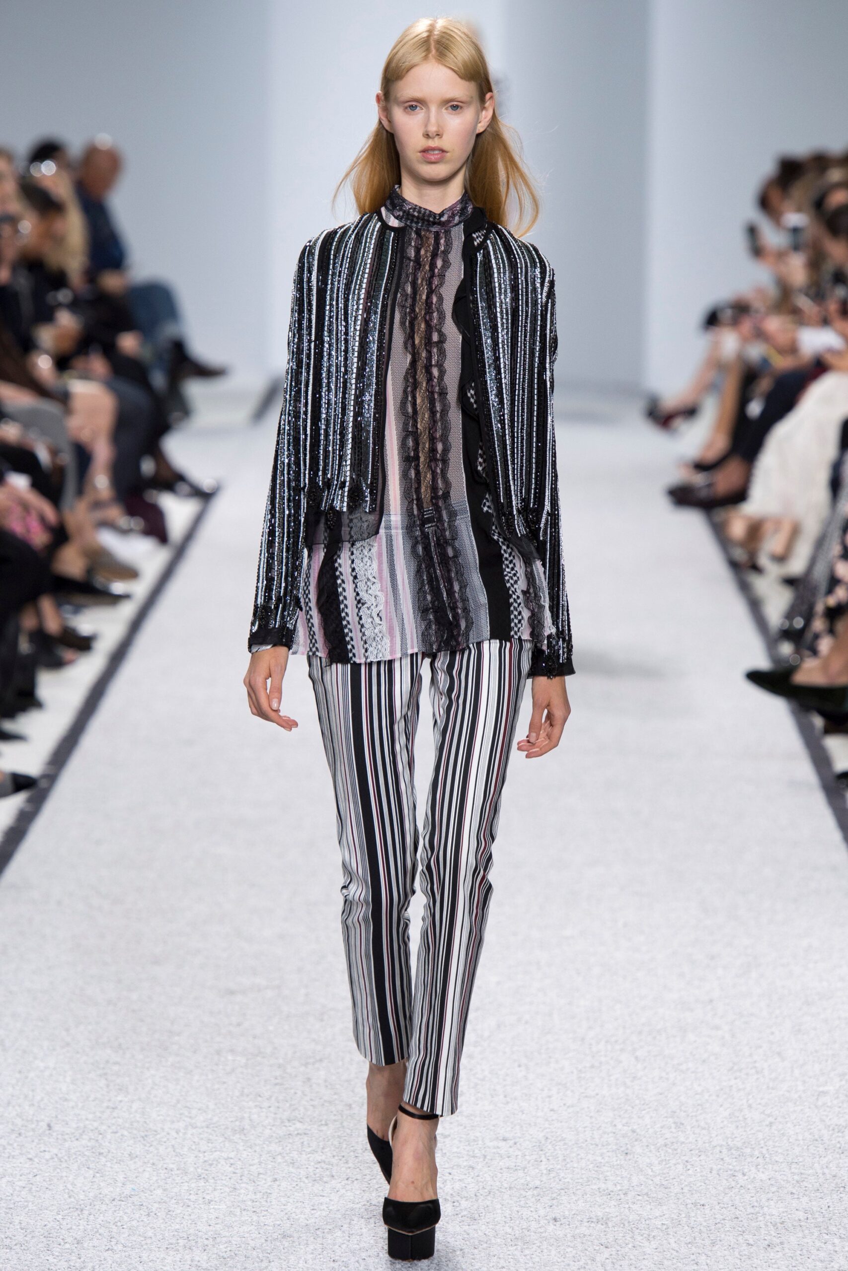 Giambattista Valli S/S 17 Look 24