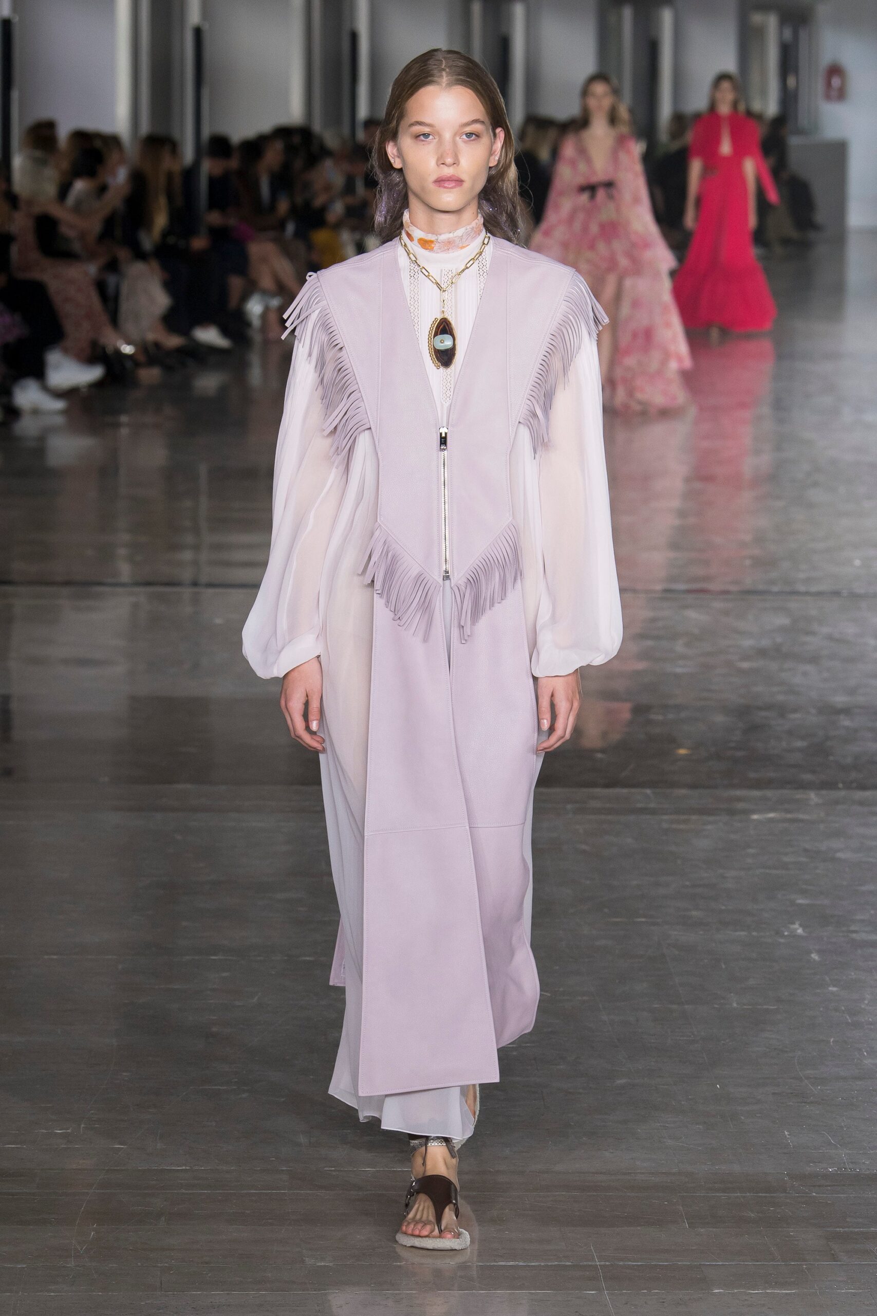 Giambattista Valli S/S 19 Look 37