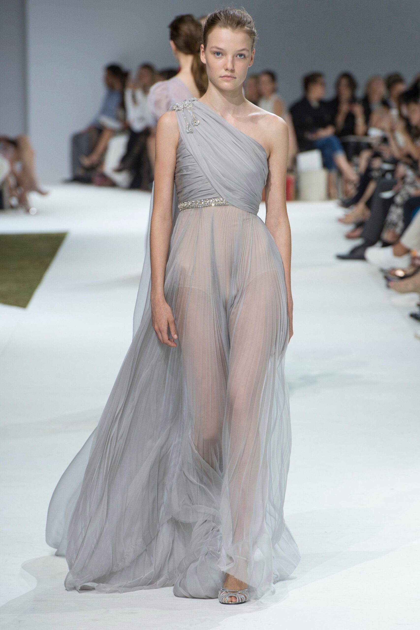 Giambattista Valli F/W 16 Couture Look 33