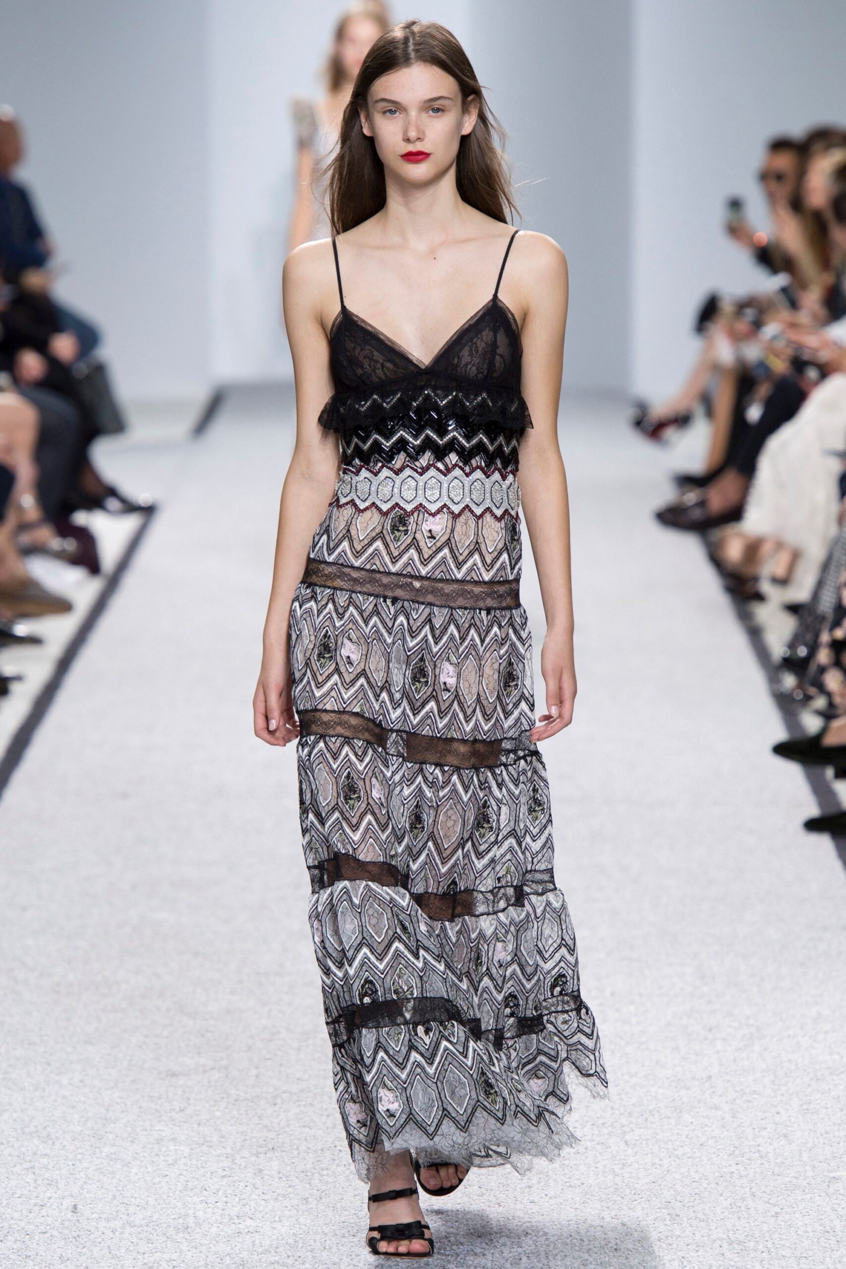 Giambattista Valli S/S 17 Look 32
