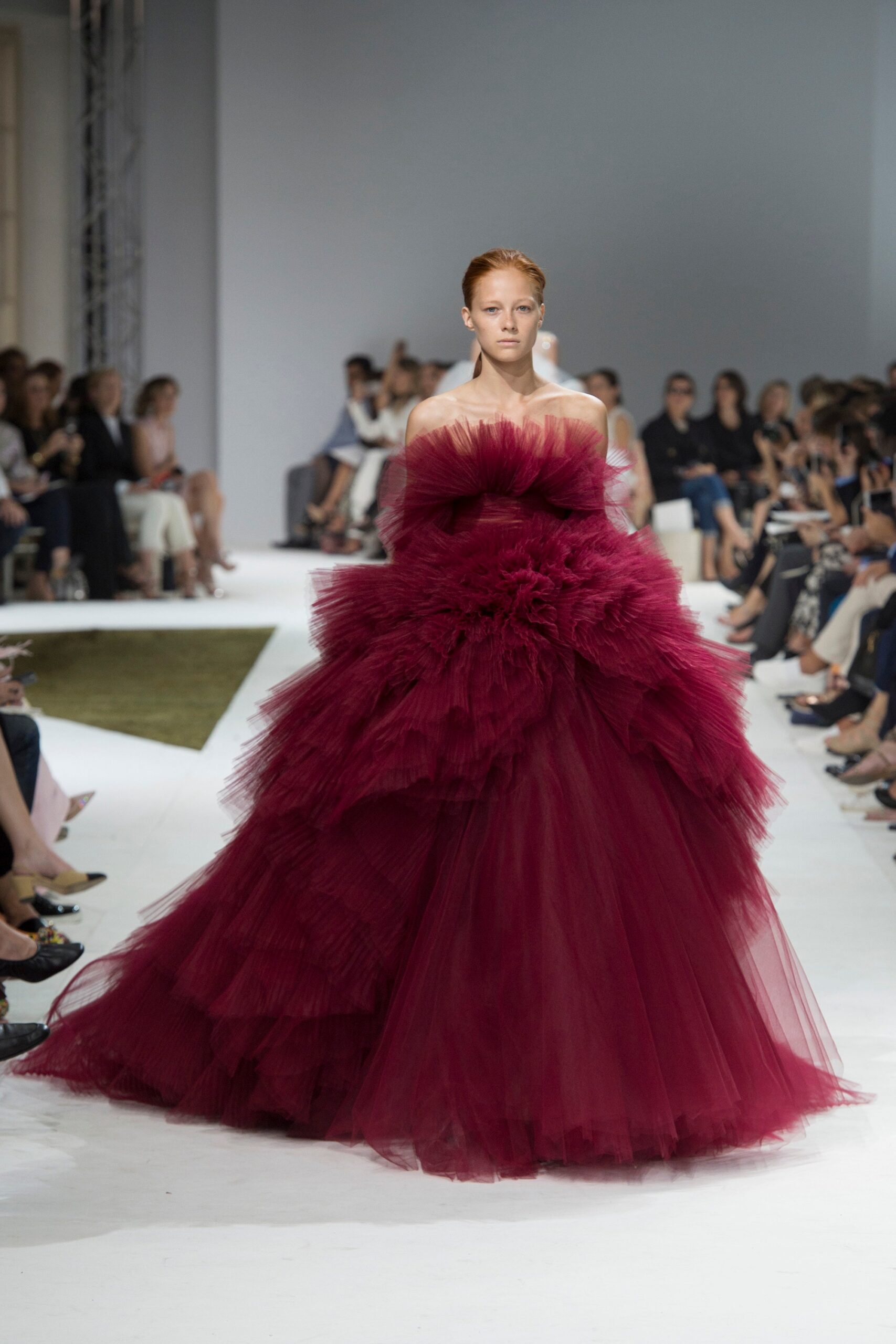 Giambattista Valli F/W 16 Couture Look 37