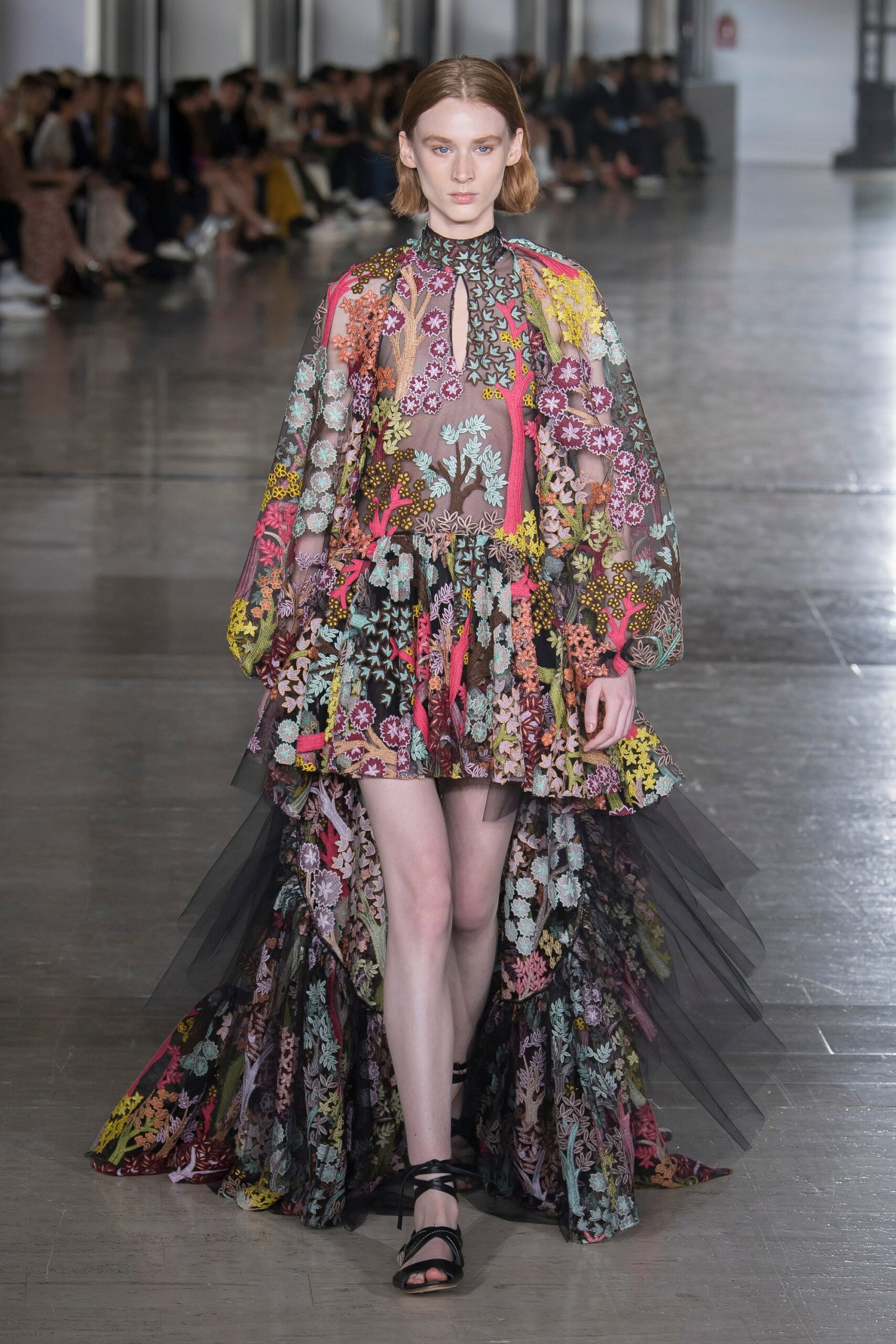 Giambattista Valli S/S 19 Look 61