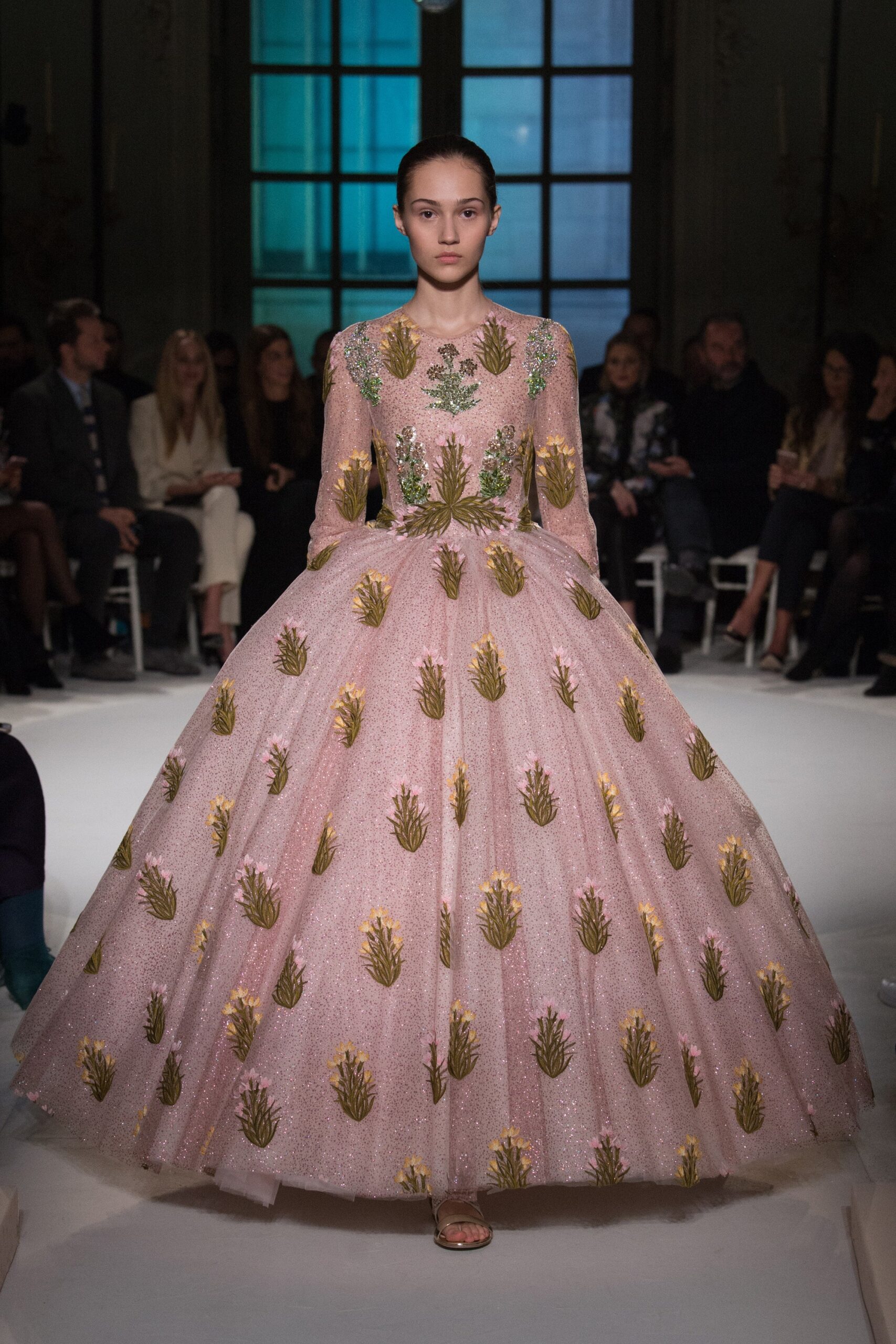 Giambattista Valli S/S 17 Couture Look 37