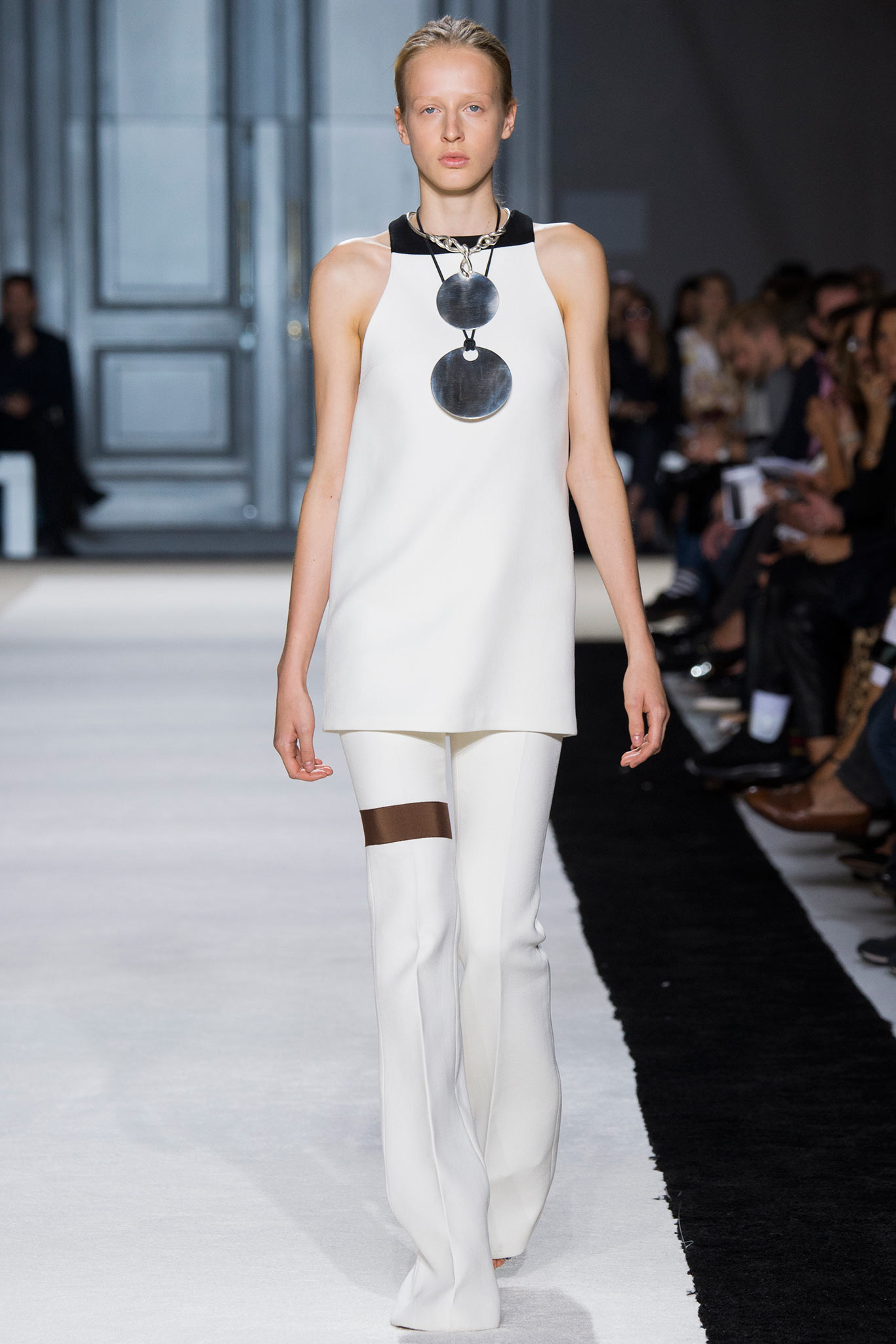 Giambattista Valli S/S 15 Look 4
