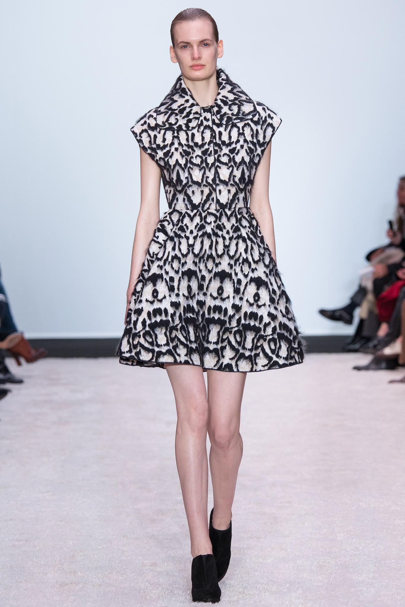 Giambattista Valli F/W 14 Look 4