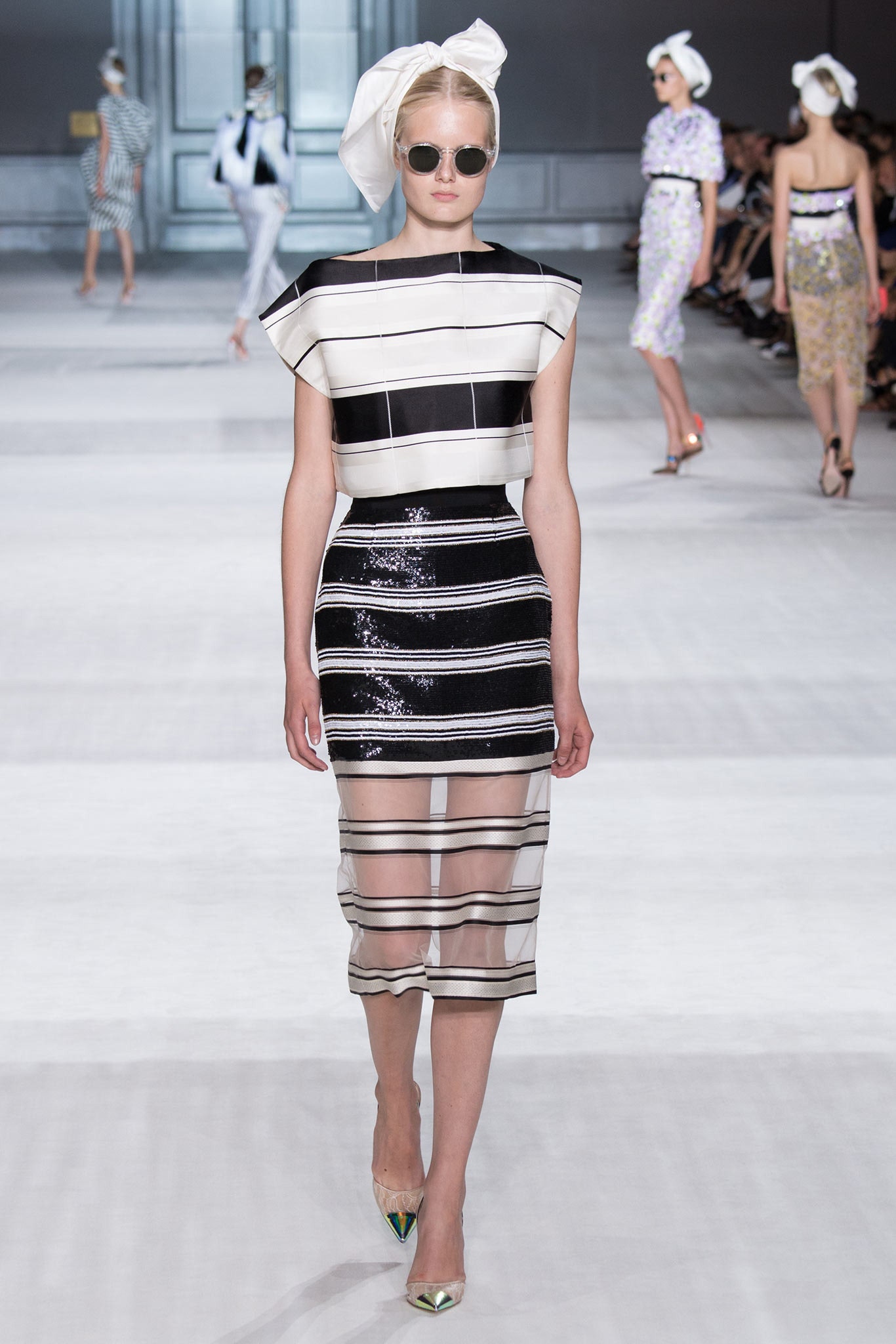 Giambattista Valli F/W 14 Couture Look 5