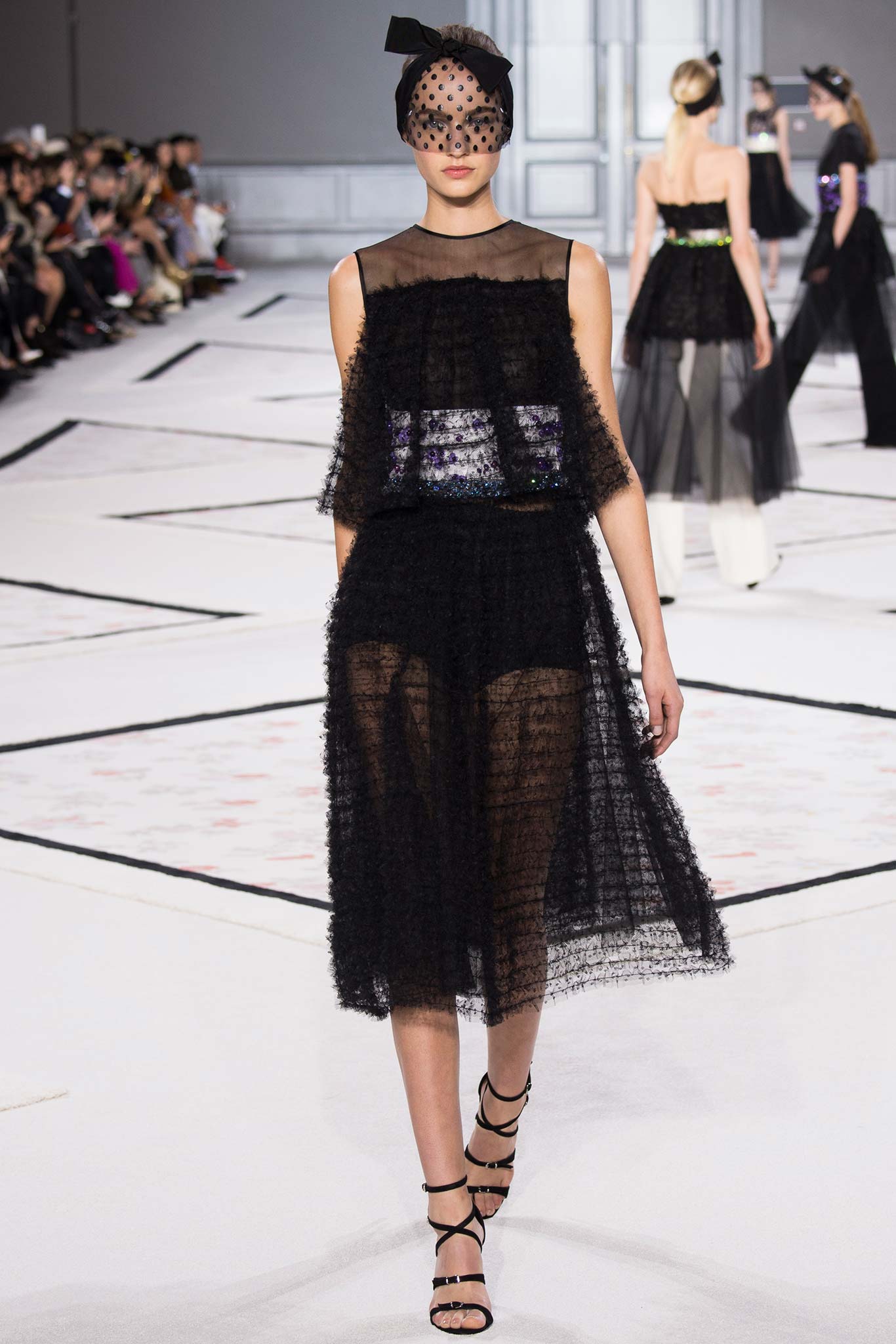 Giambattista Valli S/S 15 Couture Look 5