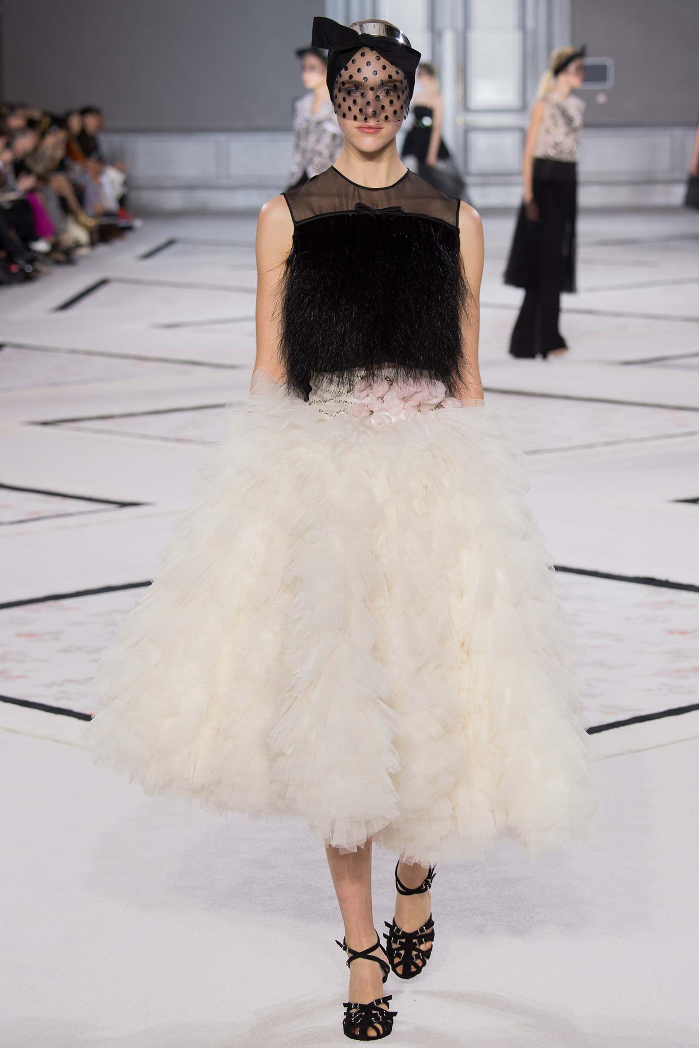 Giambattista Valli S/S 15 Couture Look 7